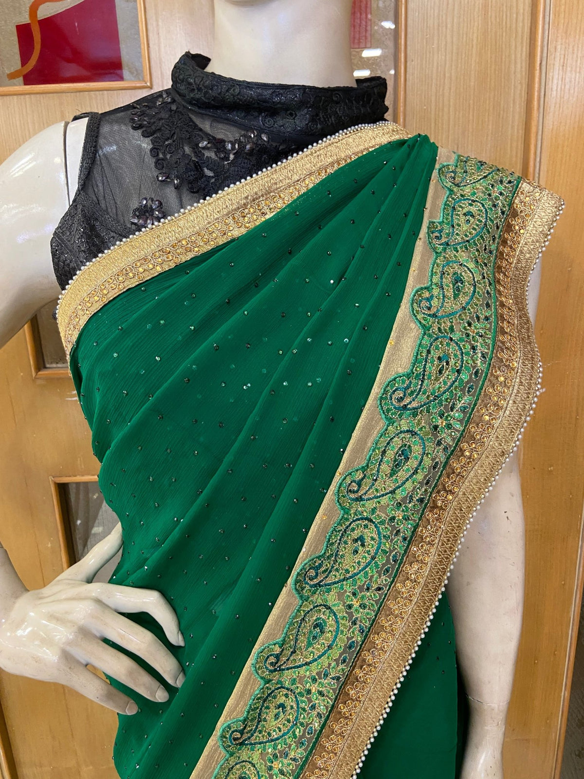 Premium Crush Organza Saree - Kanjeevaram Silk Mandir