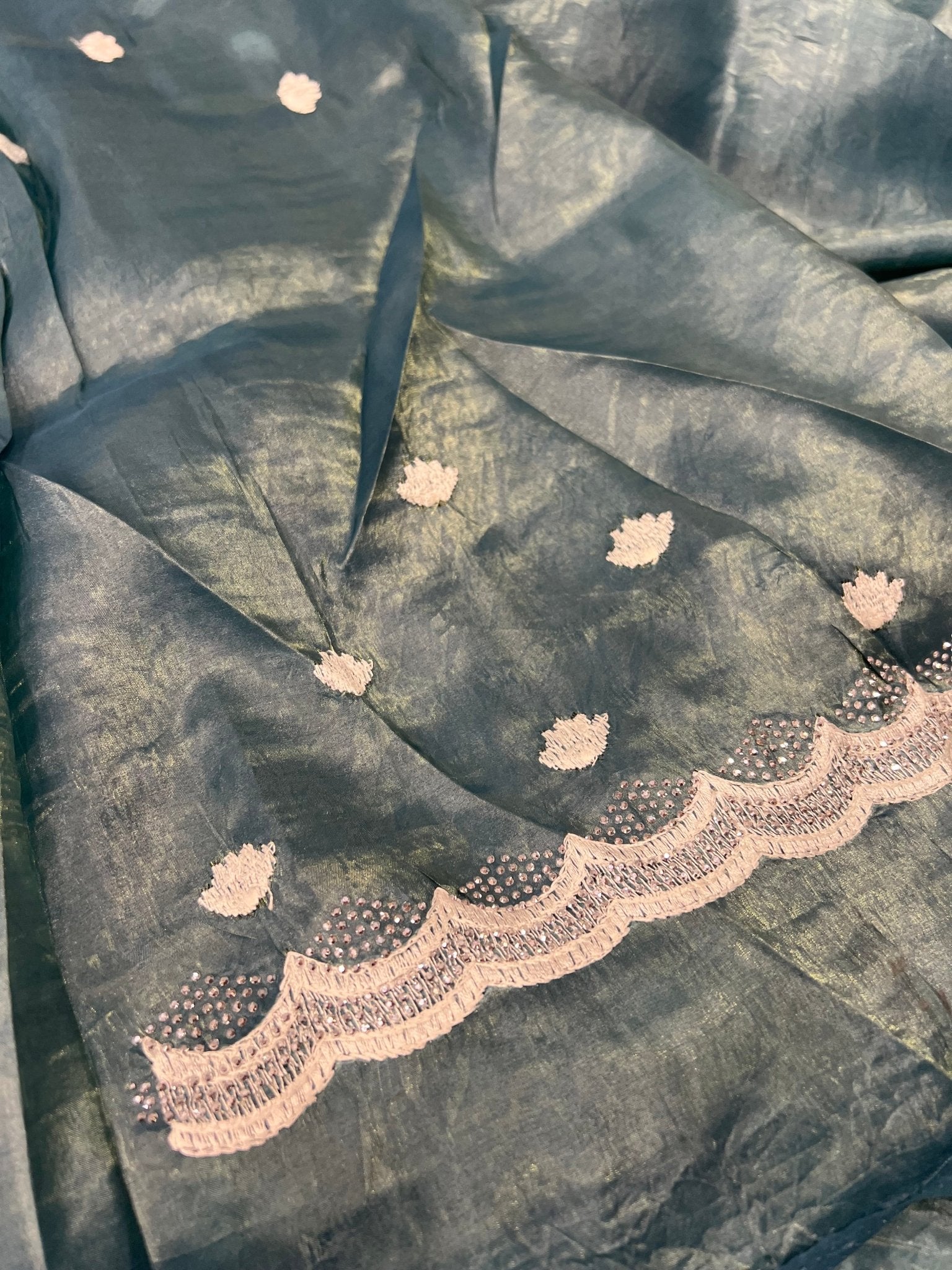 Premium Crush Organza Saree - Kanjeevaram Silk Mandir