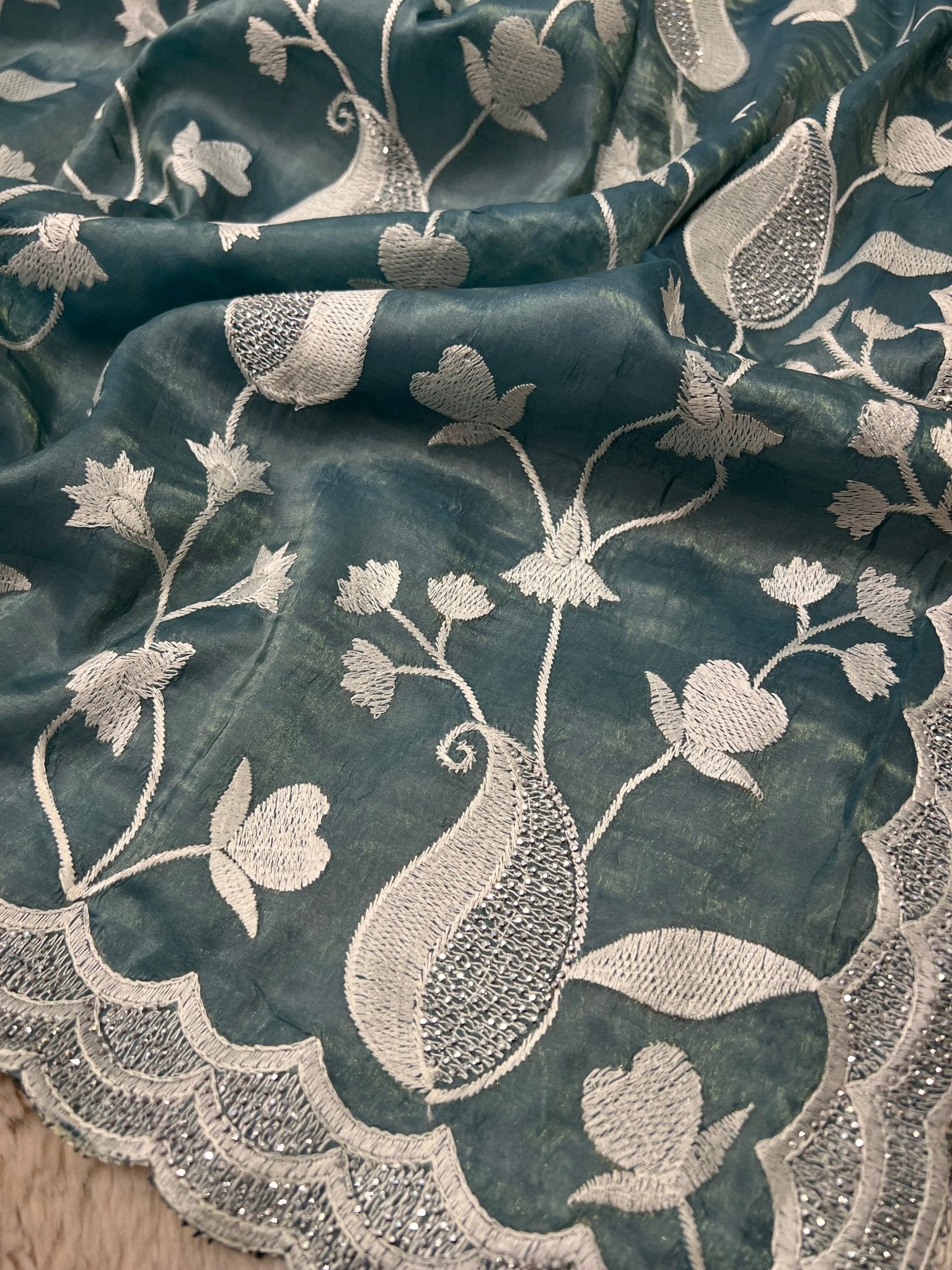 Premium Crush Organza Saree - Kanjeevaram Silk Mandir