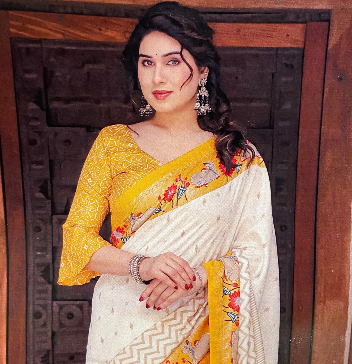 Premium Dola Silk Saree - Kanjeevaram Silk Mandir