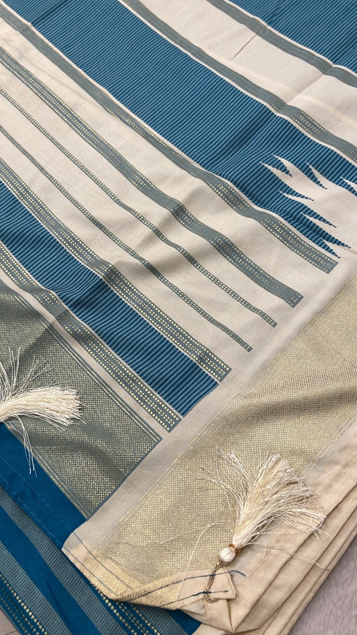 Premium Dola Silk Saree - Kanjeevaram Silk Mandir