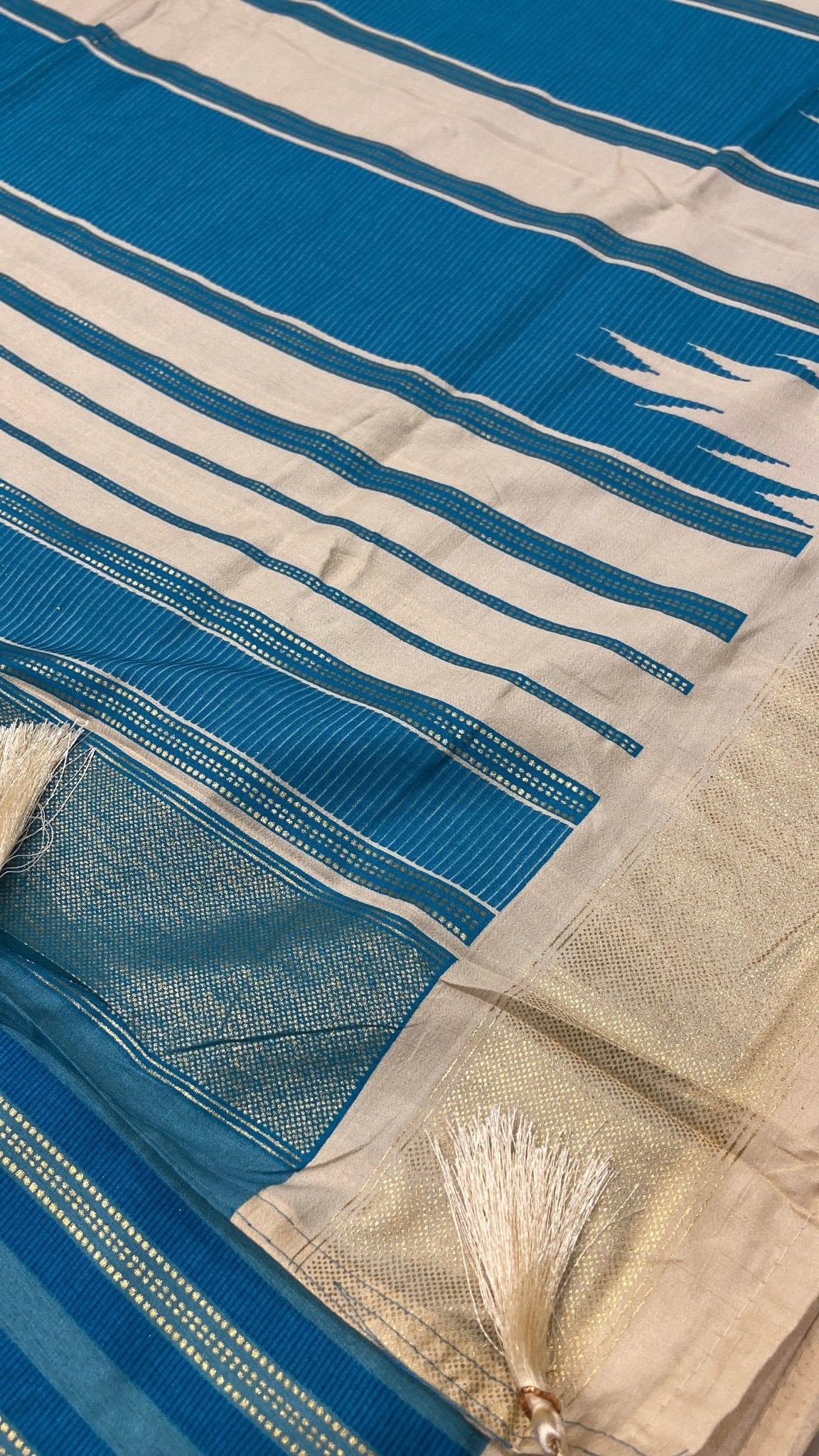 Premium Dola Silk Saree - Kanjeevaram Silk Mandir
