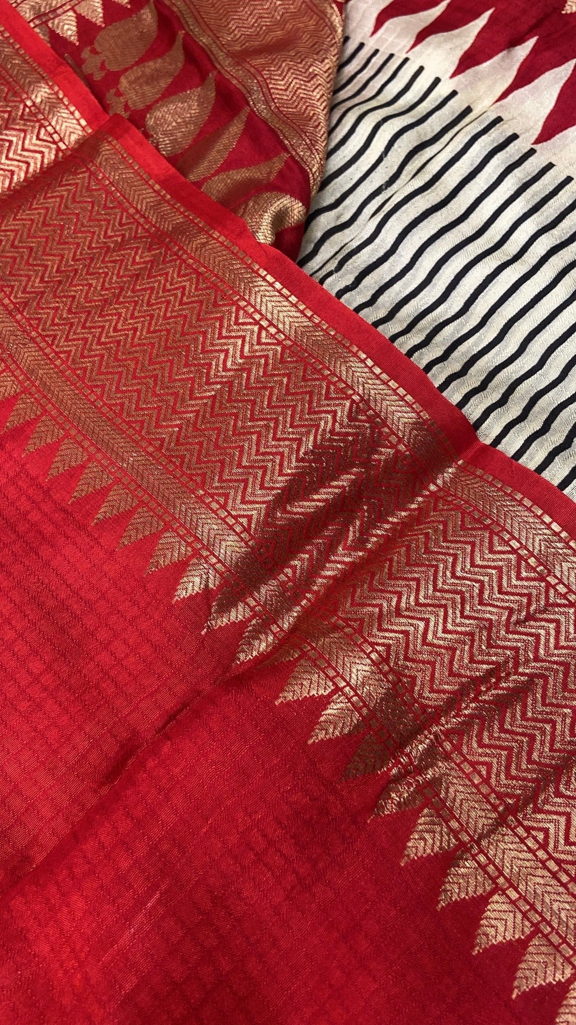 Premium Dola With Ganga Jamuna Border Saree - Kanjeevaram Silk Mandir