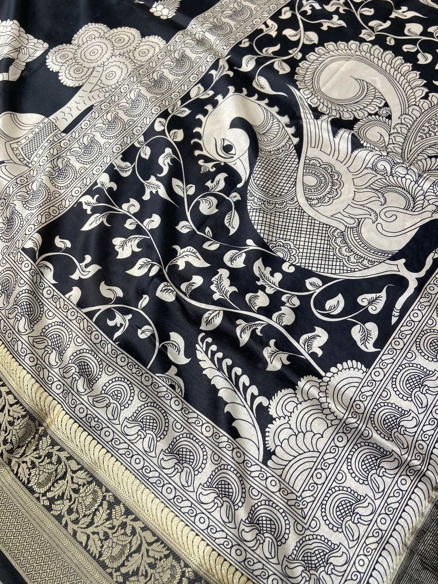 Premium Kalamkari Crepe Silk Saree - Kanjeevaram Silk Mandir