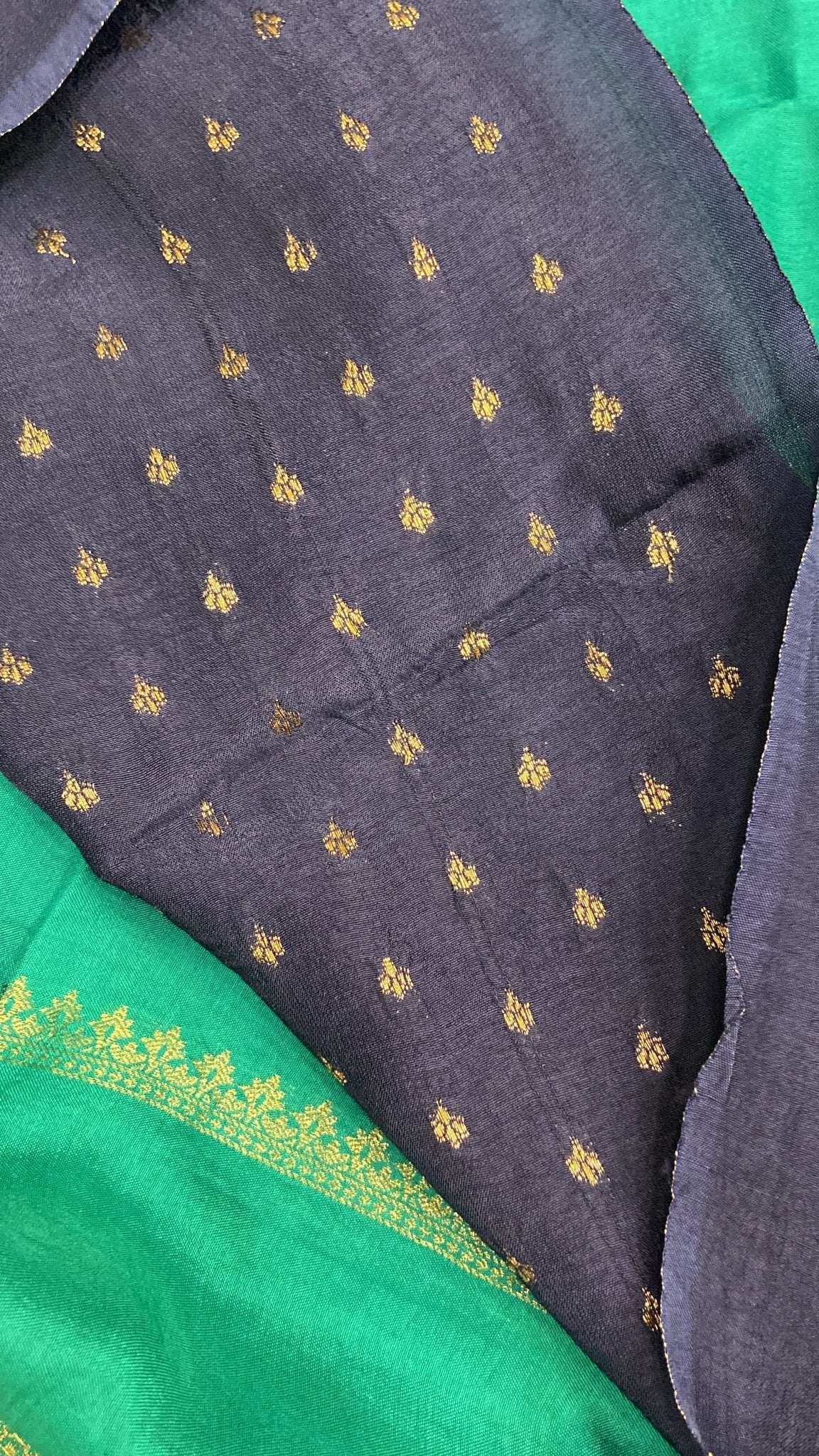 Premium Kolkata Crepe Silk Saree - Kanjeevaram Silk Mandir
