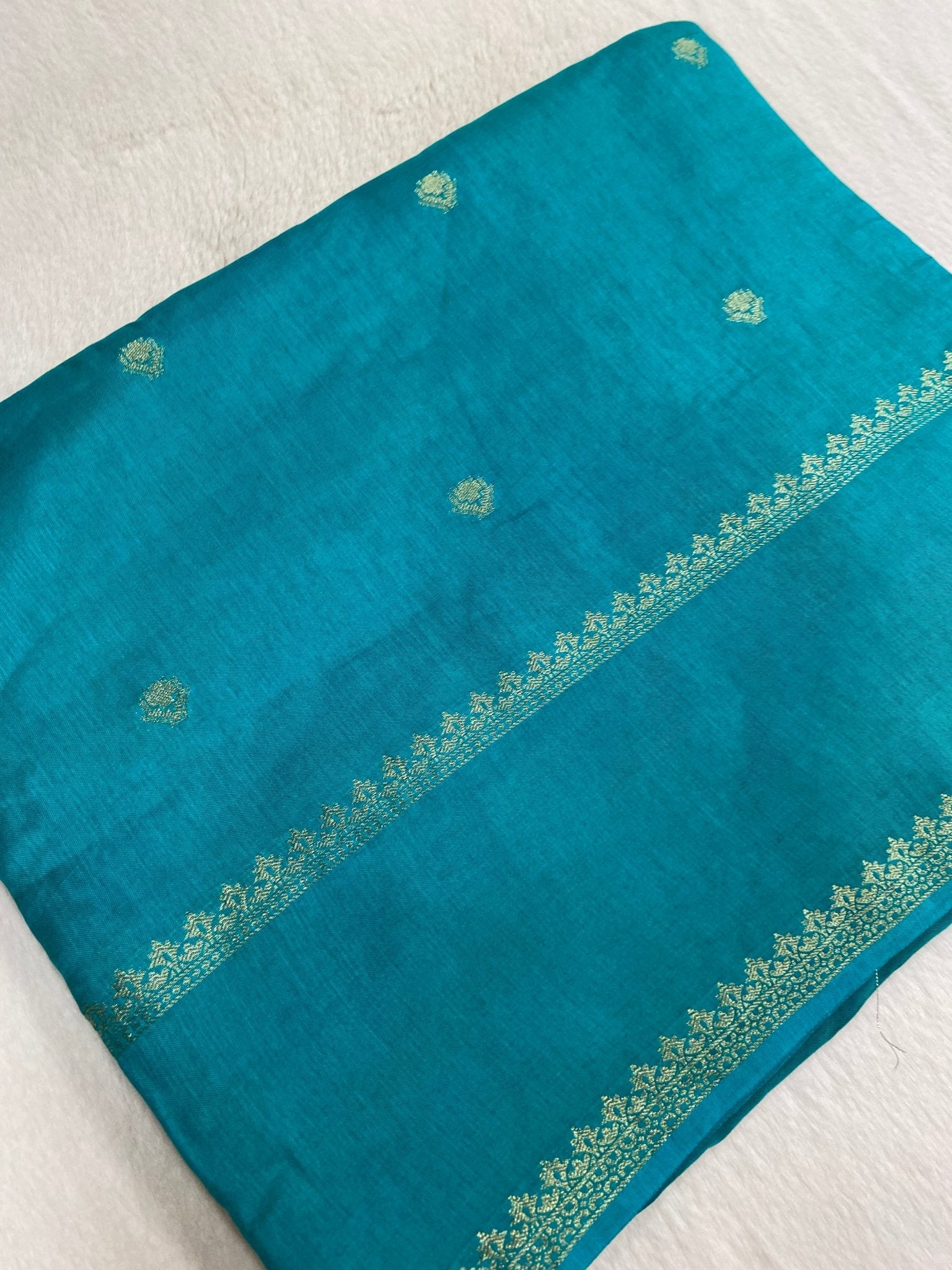 Premium Kolkata Crepe Silk Saree - Kanjeevaram Silk Mandir