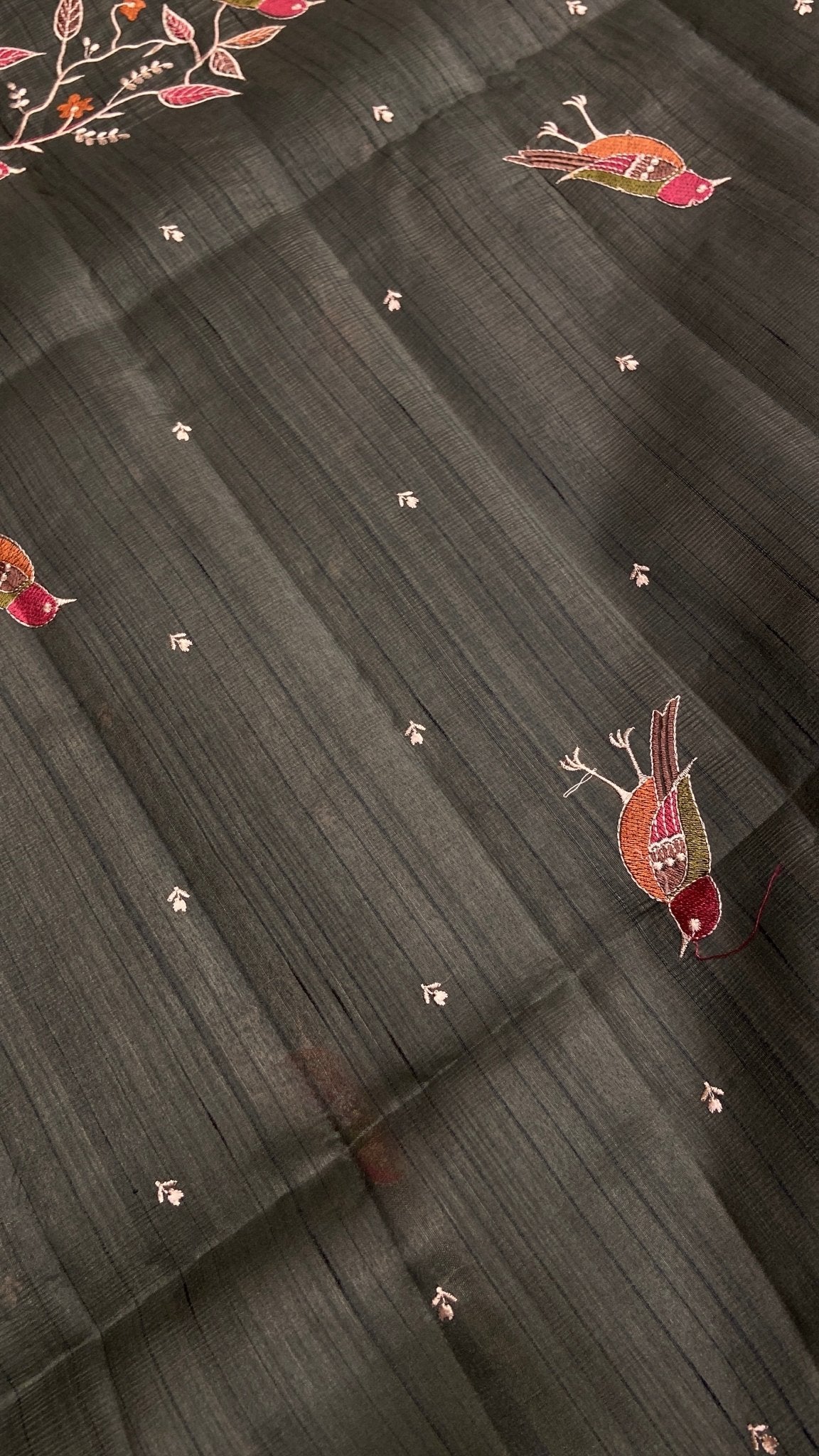 Premium kosa embroidery saree - Kanjeevaram Silk Mandir