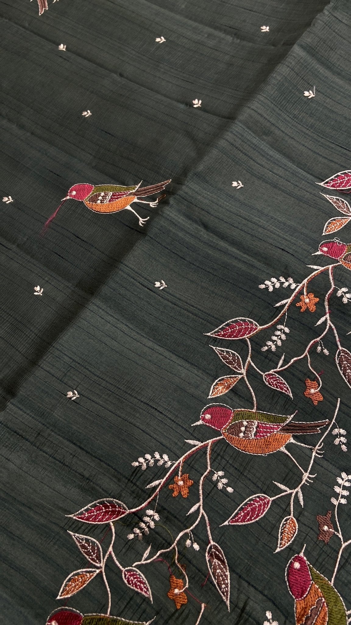 Premium kosa embroidery saree - Kanjeevaram Silk Mandir