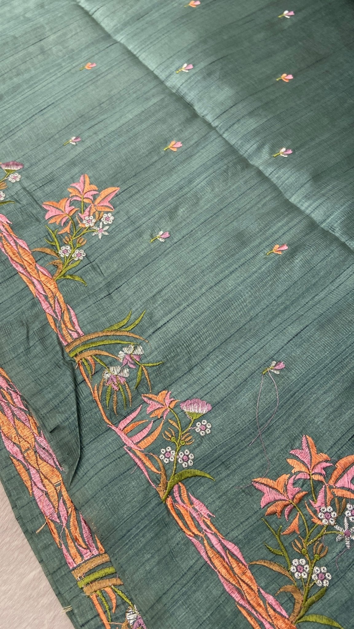 Premium Kosa Embroidery Saree - Kanjeevaram Silk Mandir