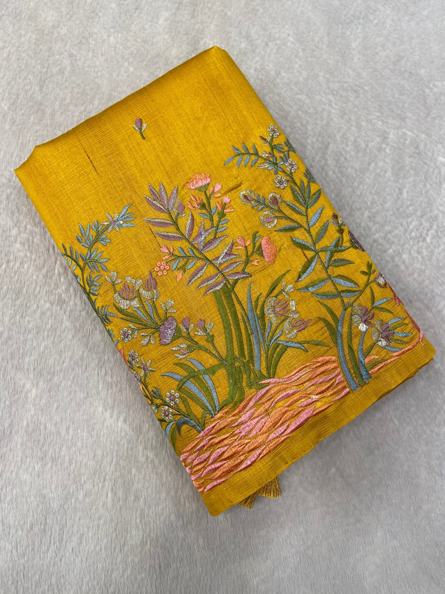 Premium Kosa Embroidery Saree - Kanjeevaram Silk Mandir