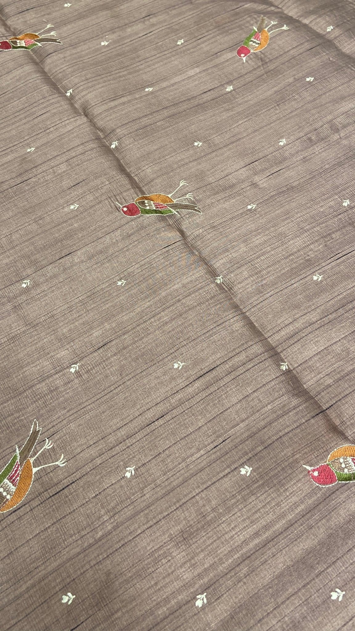 Premium kosa embroidery saree - Kanjeevaram Silk Mandir