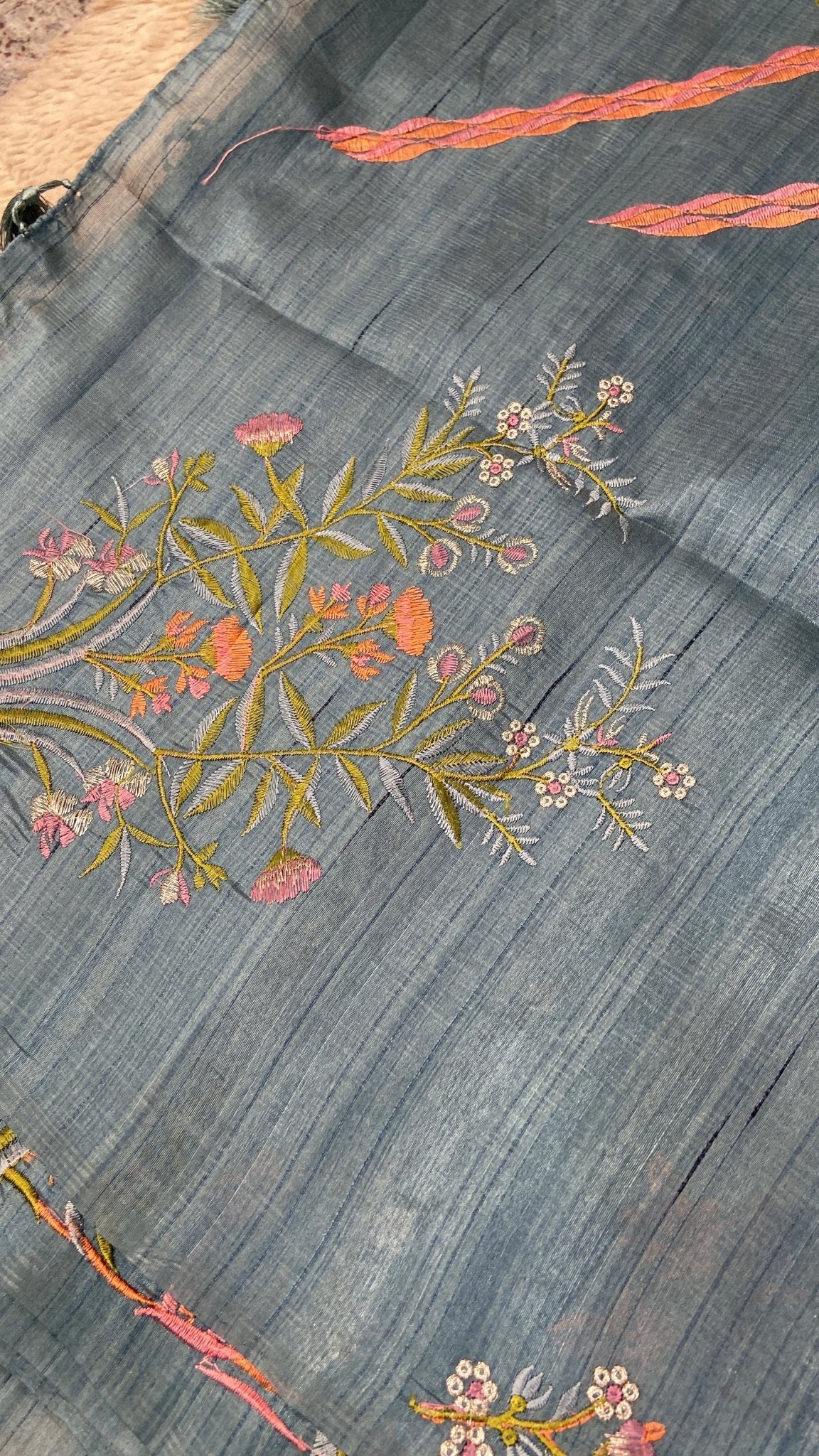 Premium Kosa Embroidery Saree - Kanjeevaram Silk Mandir