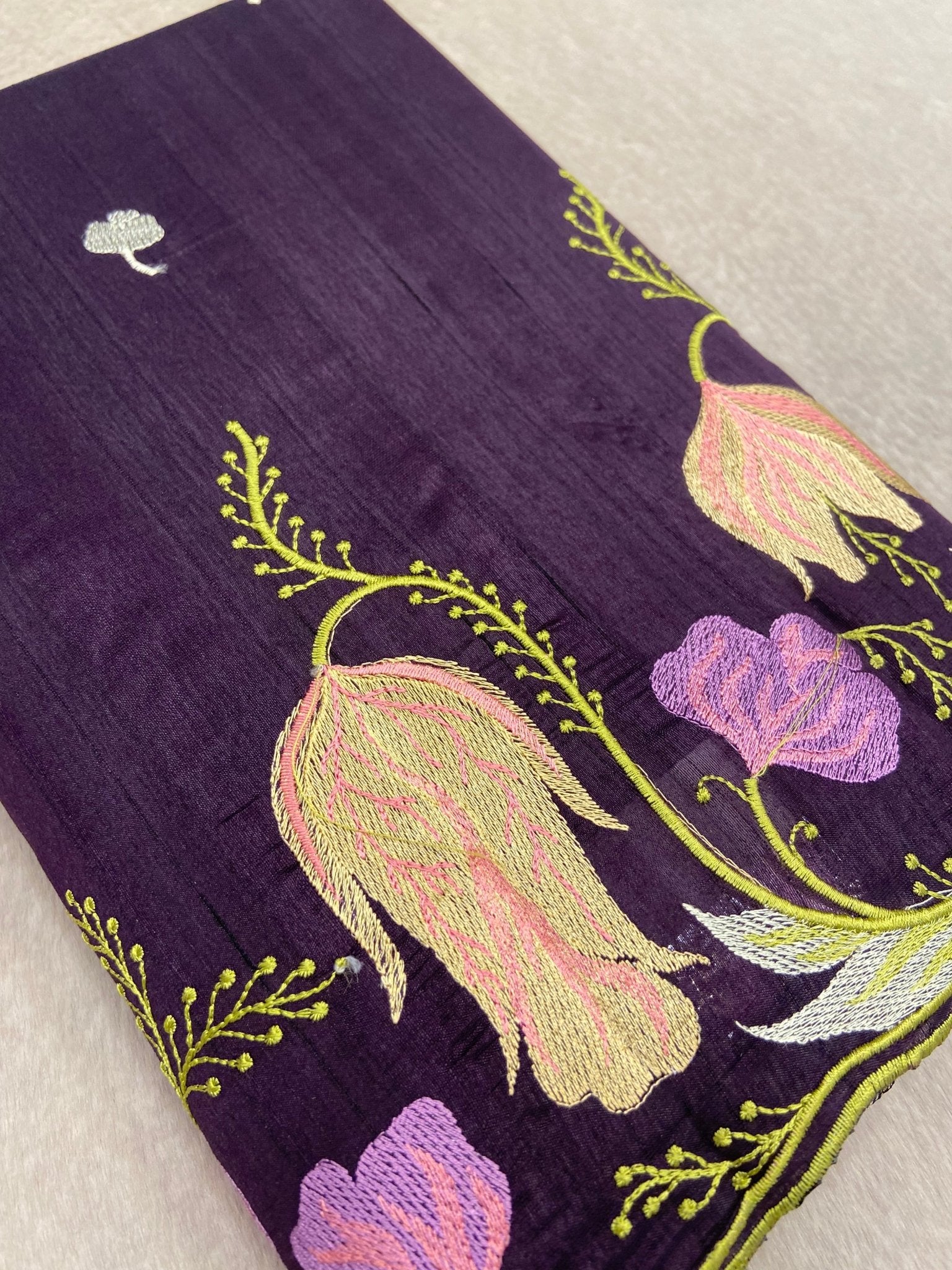 Premium Kosa Embroidery Saree - Kanjeevaram Silk Mandir