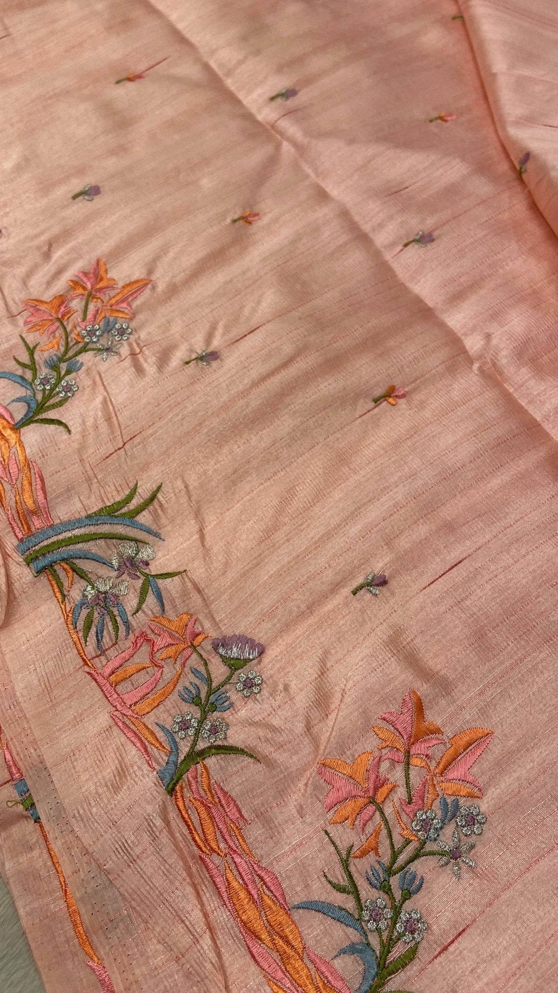 Premium Kosa Embroidery Saree - Kanjeevaram Silk Mandir