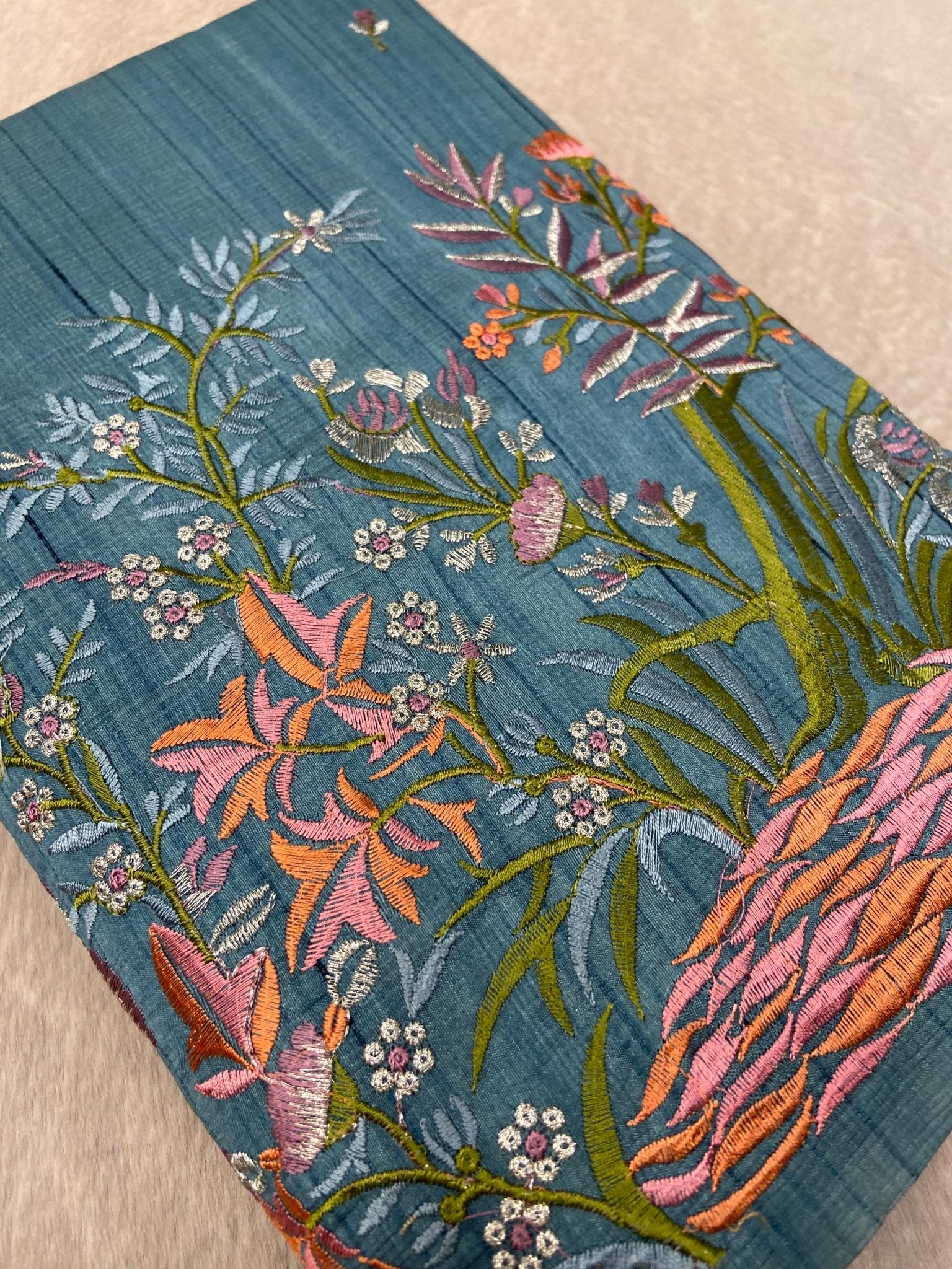 Premium Kosa Embroidery Saree - Kanjeevaram Silk Mandir