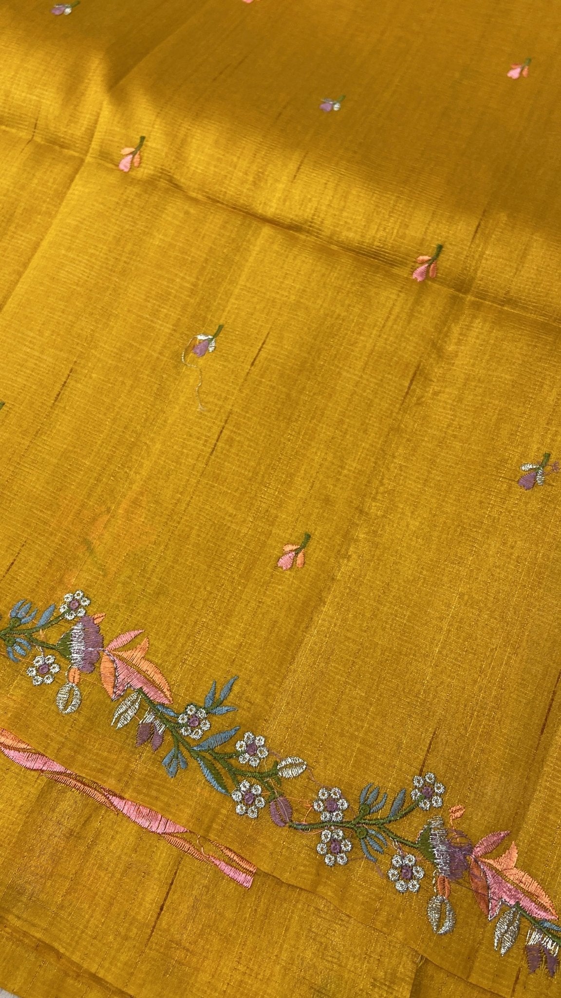 Premium Kosa Embroidery Saree - Kanjeevaram Silk Mandir