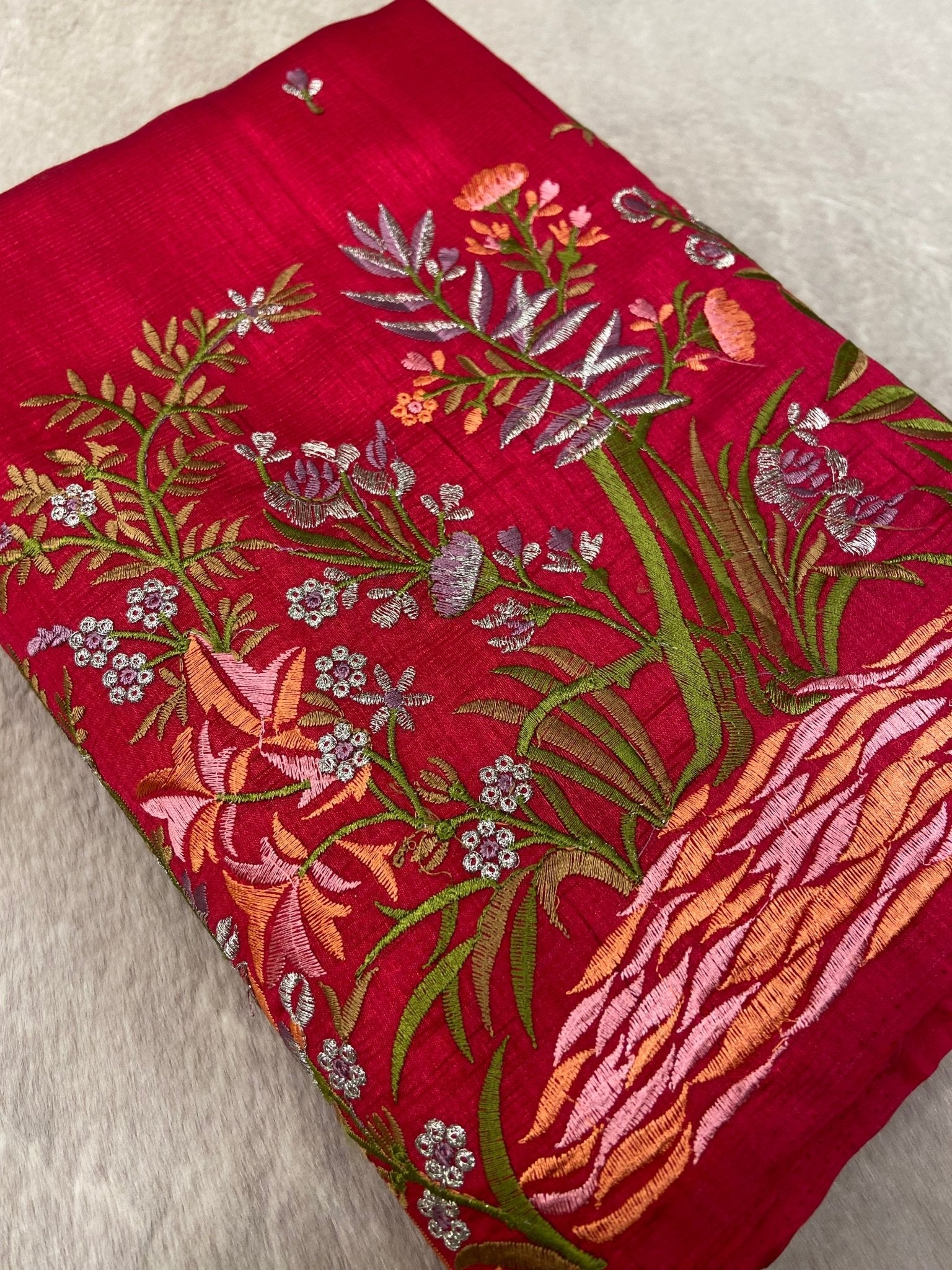 Premium Kosa Embroidery Saree - Kanjeevaram Silk Mandir