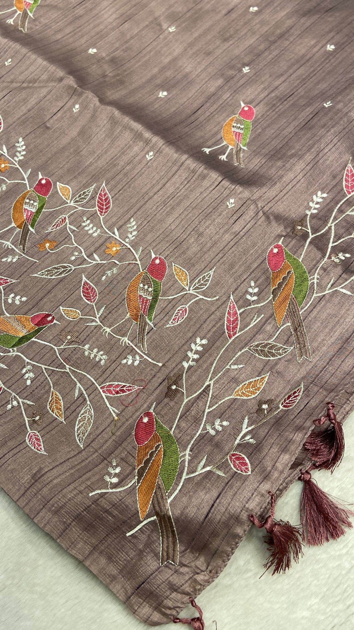 Premium kosa embroidery saree - Kanjeevaram Silk Mandir