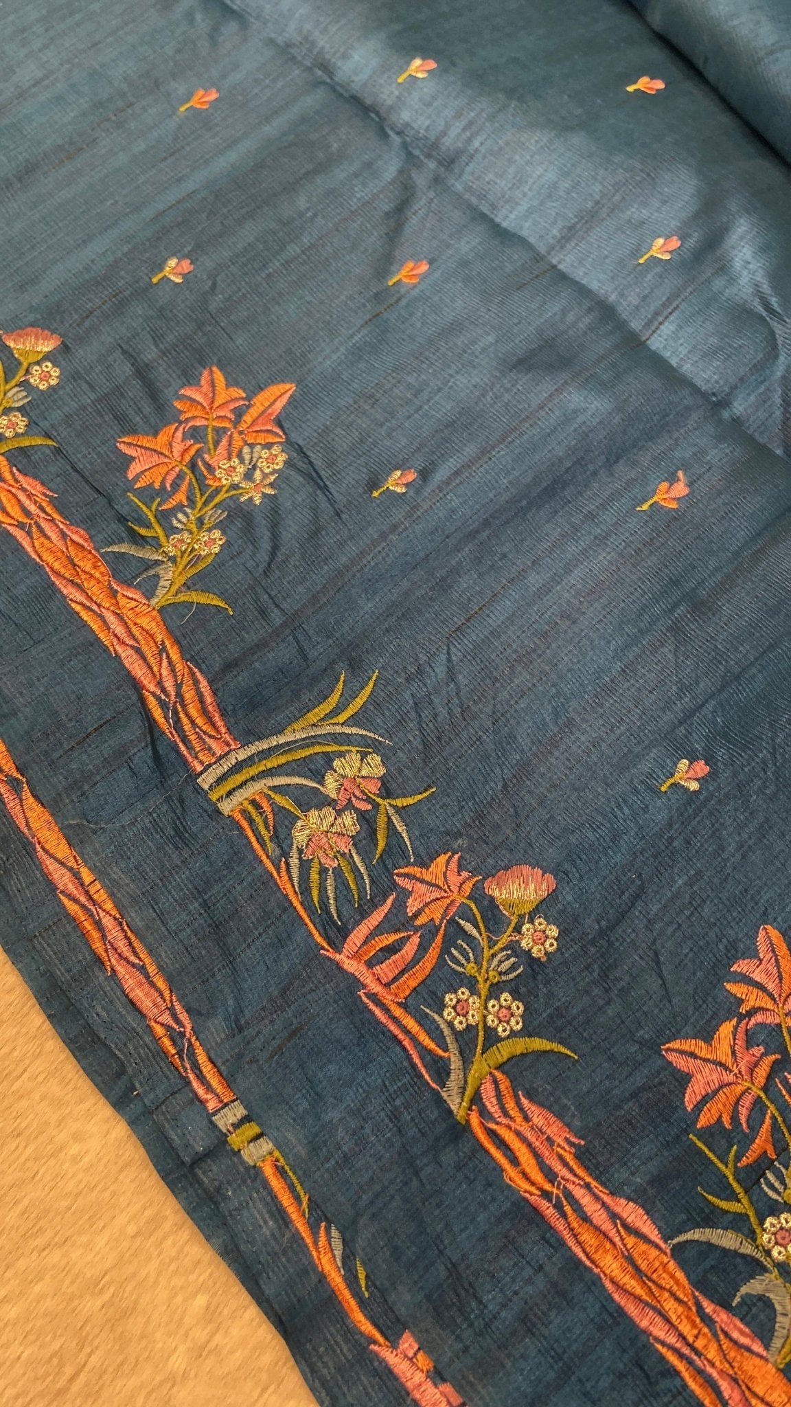 Premium Kosa Embroidery Saree - Kanjeevaram Silk Mandir