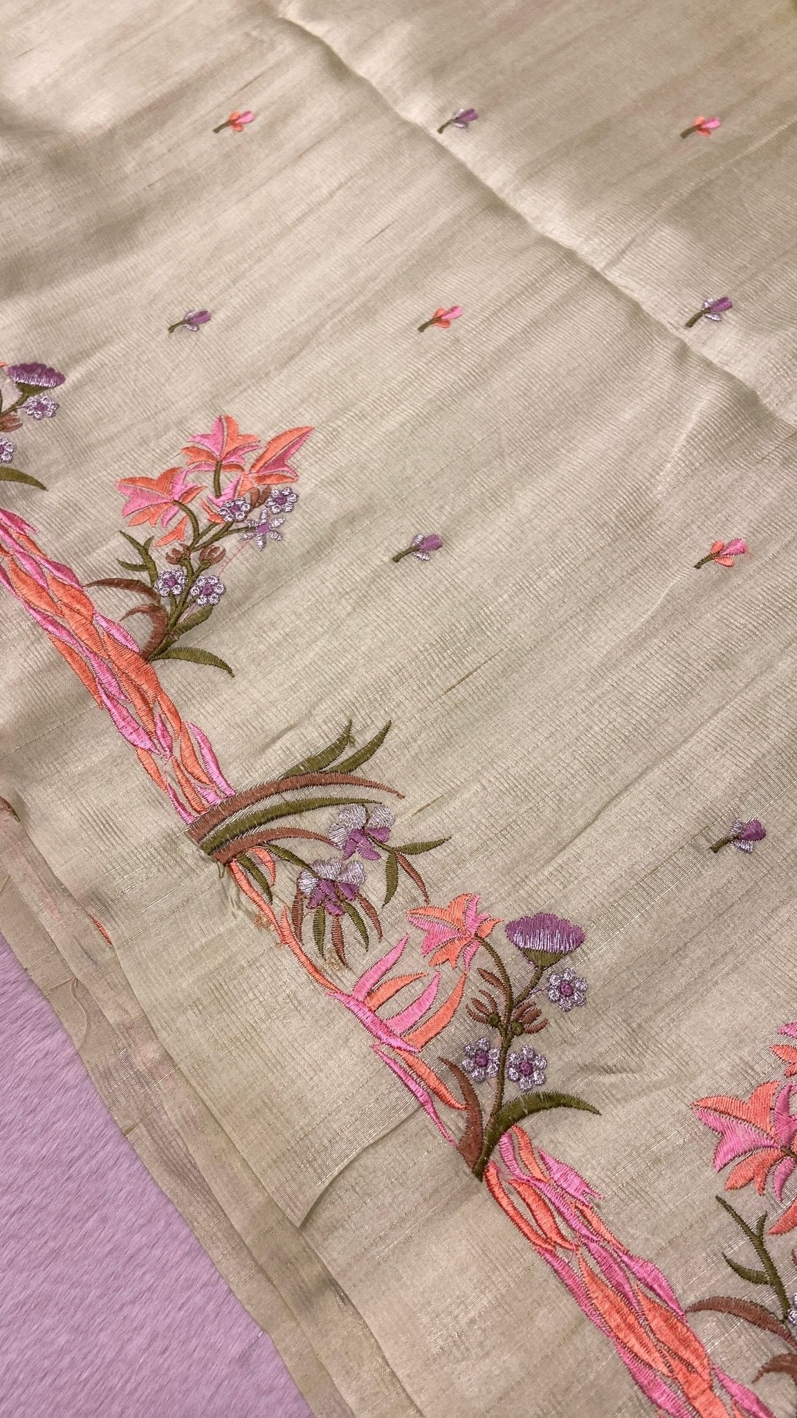 Premium Kosa Embroidery Saree - Kanjeevaram Silk Mandir