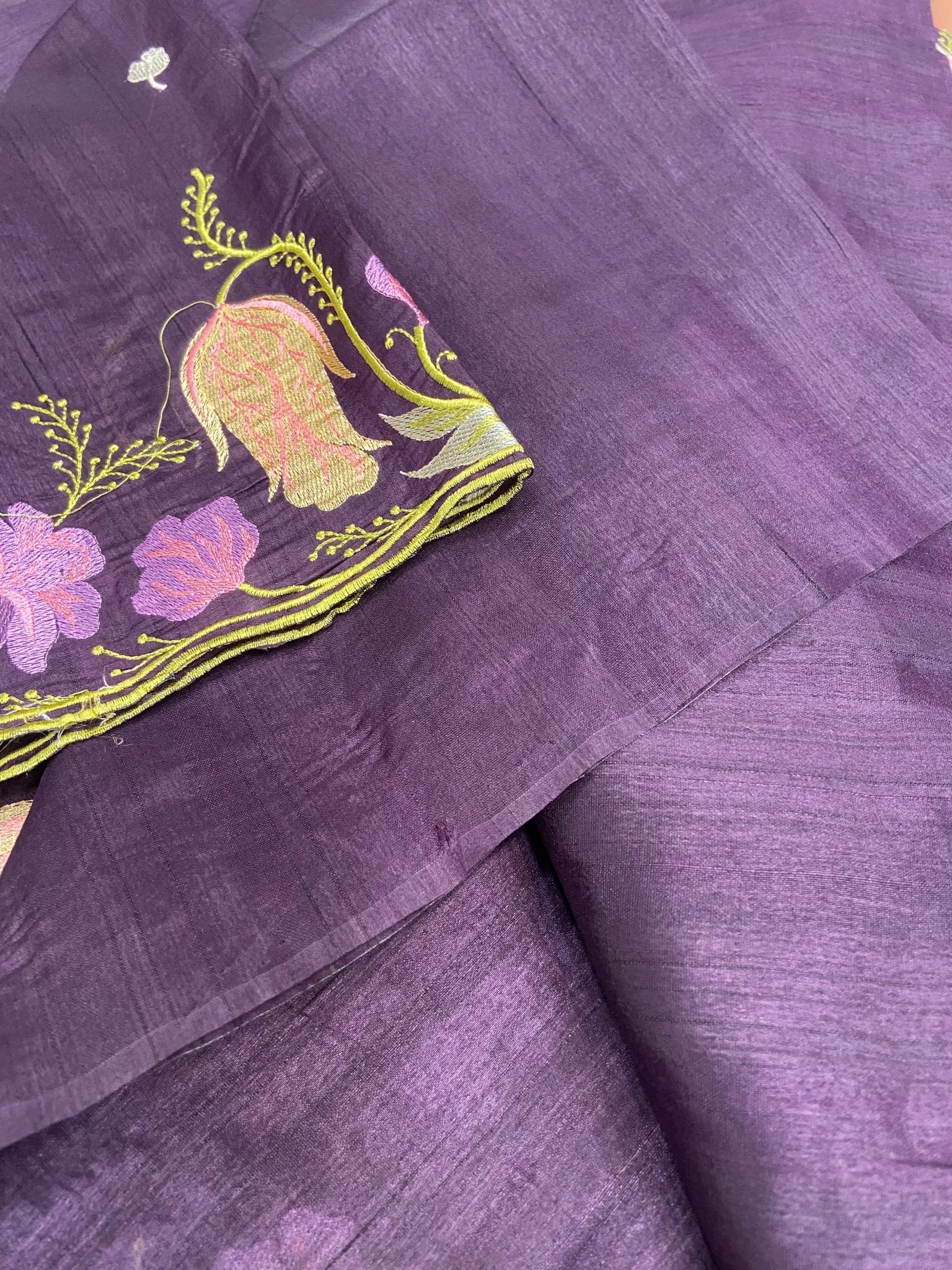 Premium Kosa Embroidery Saree - Kanjeevaram Silk Mandir
