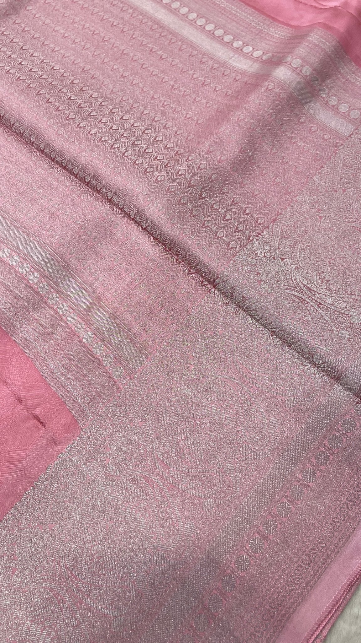 Premium Mashru Silk Saree - Kanjeevaram Silk Mandir