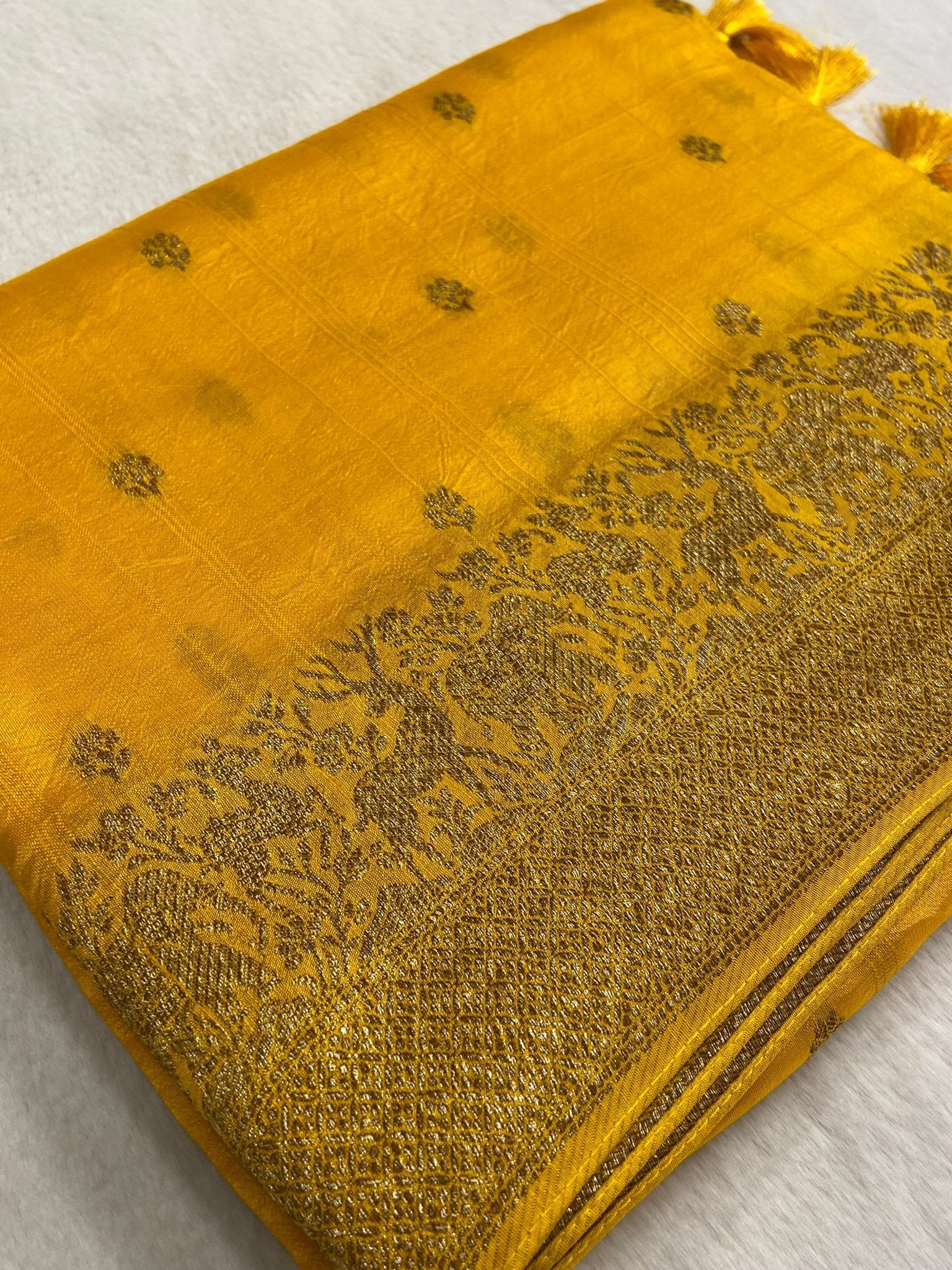 Premium Mashru Silk Saree✨ - Kanjeevaram Silk Mandir