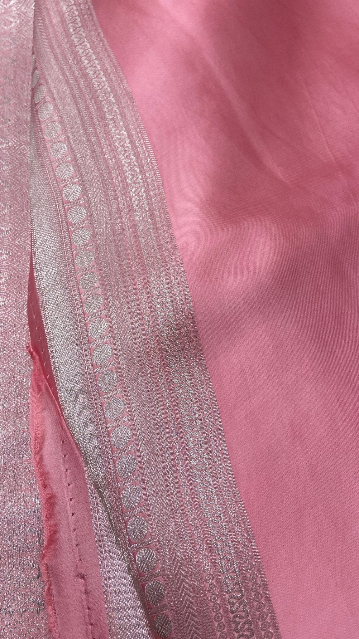 Premium Mashru Silk Saree - Kanjeevaram Silk Mandir