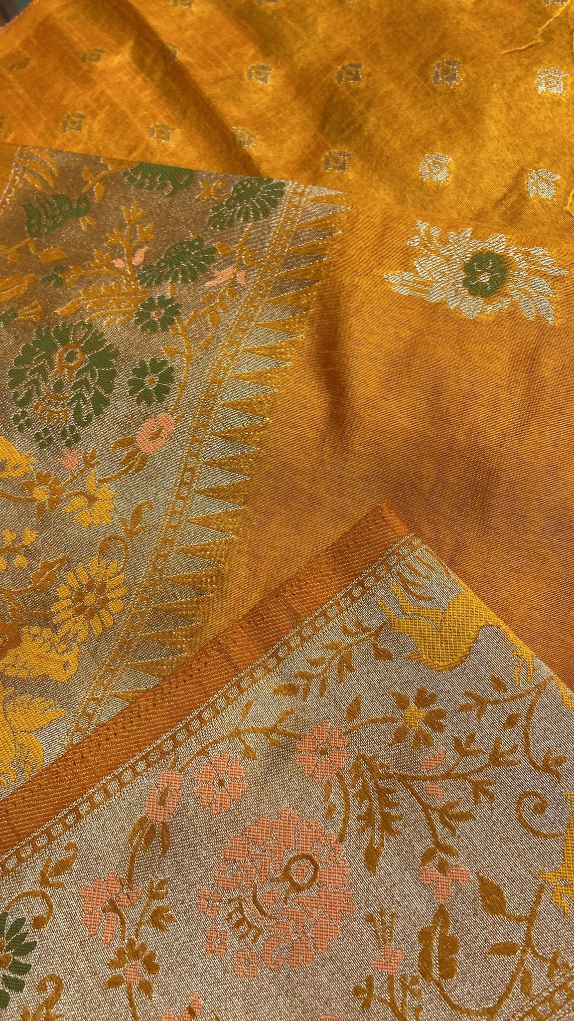 Premium Mashru Silk Saree✨ - Kanjeevaram Silk Mandir