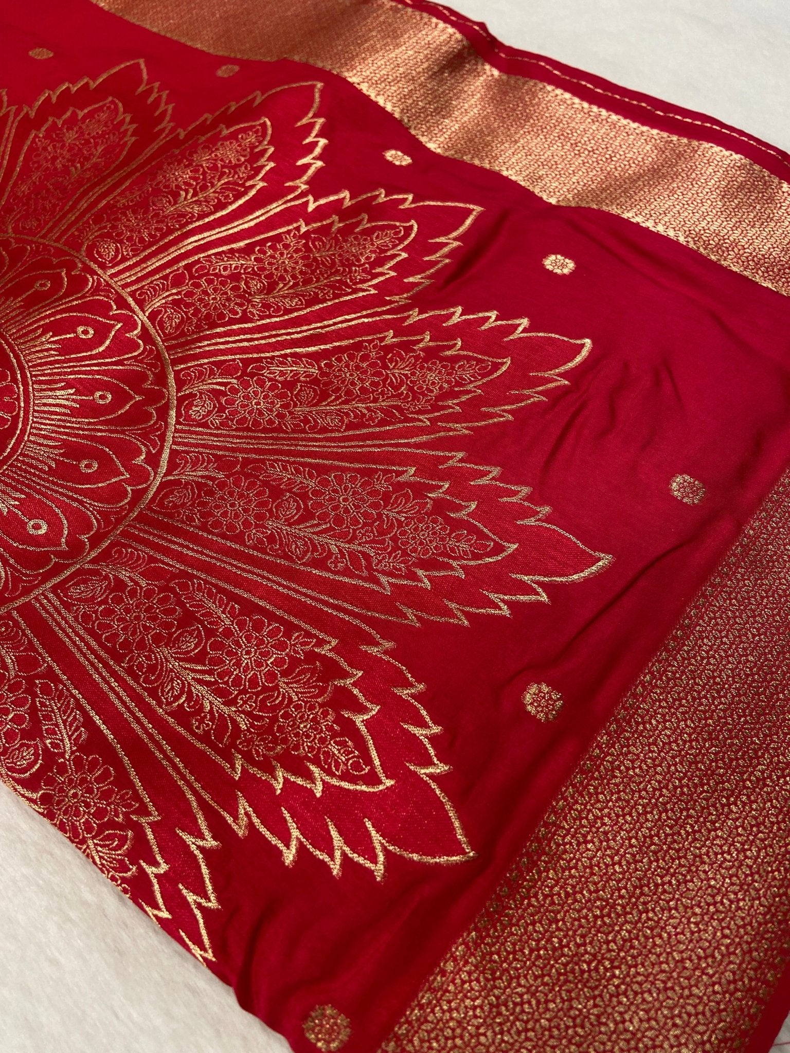Premium Mashru Silk Saree - Kanjeevaram Silk Mandir