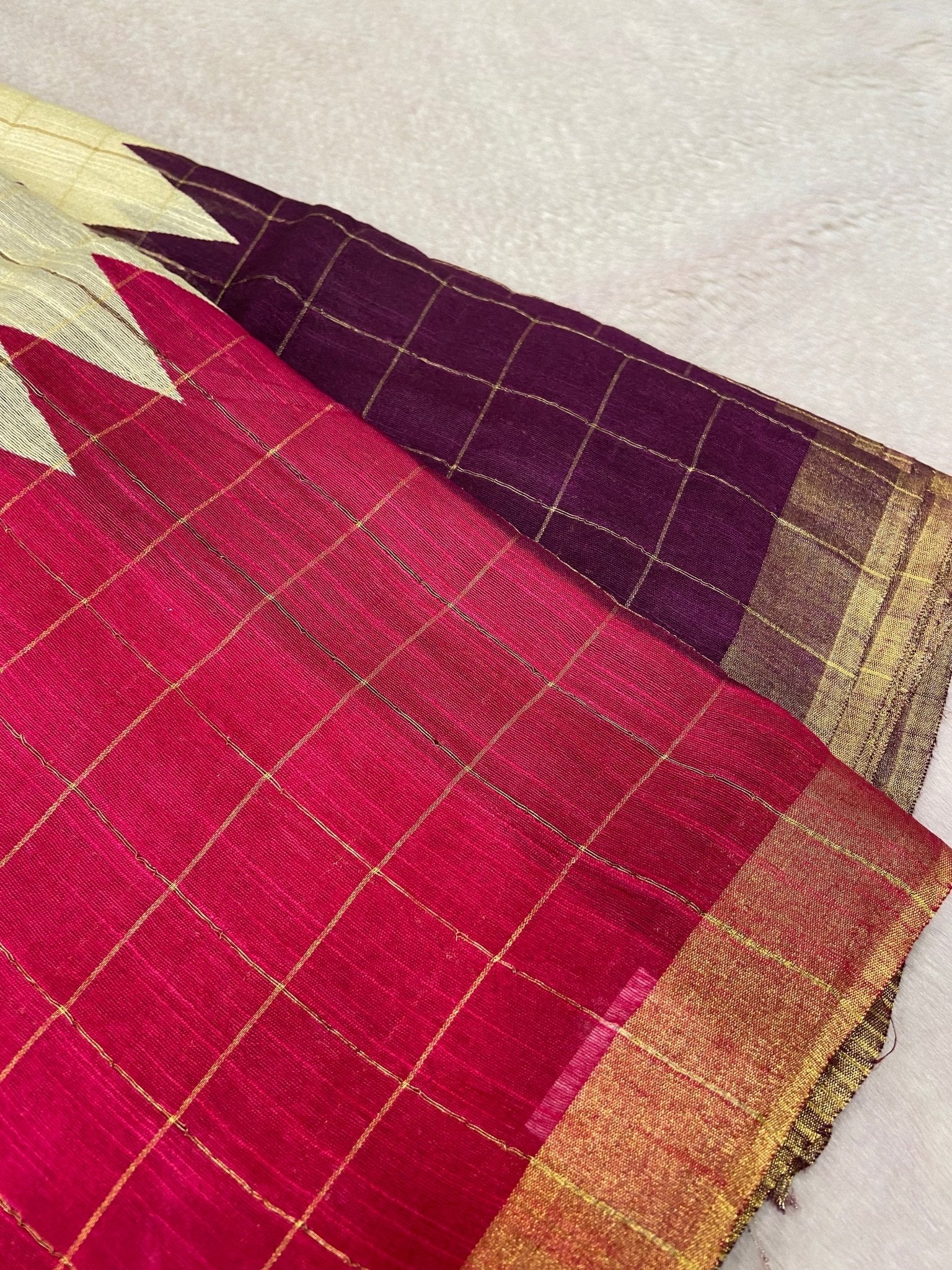 Premium Matka Silk Saree - Kanjeevaram Silk Mandir