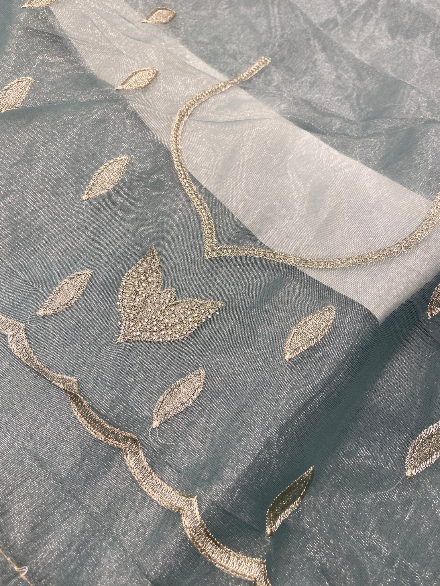 Premium organza saree - Kanjeevaram Silk Mandir