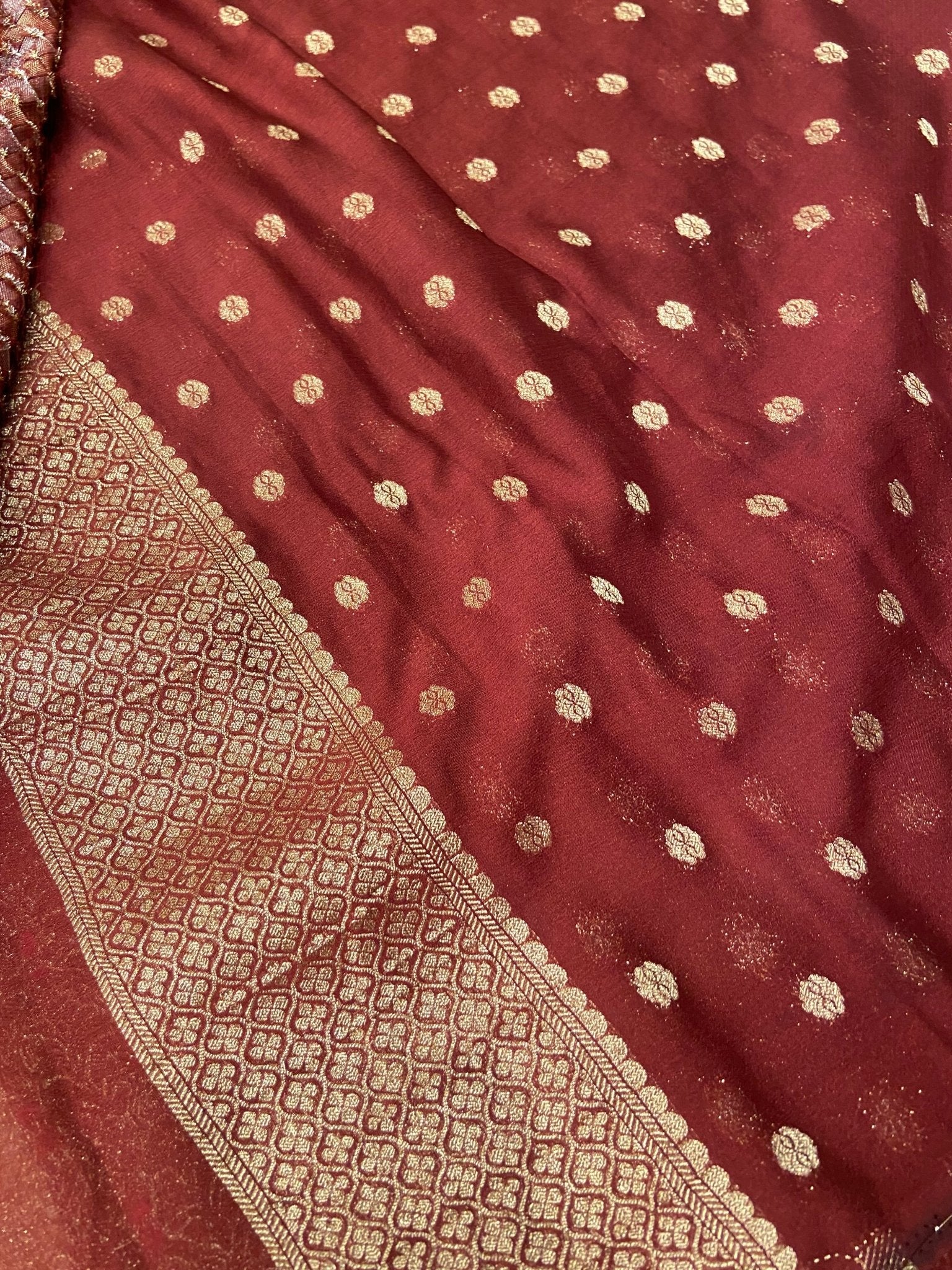 Premium Quality Crush Crepe Georgette - Kanjeevaram Silk Mandir