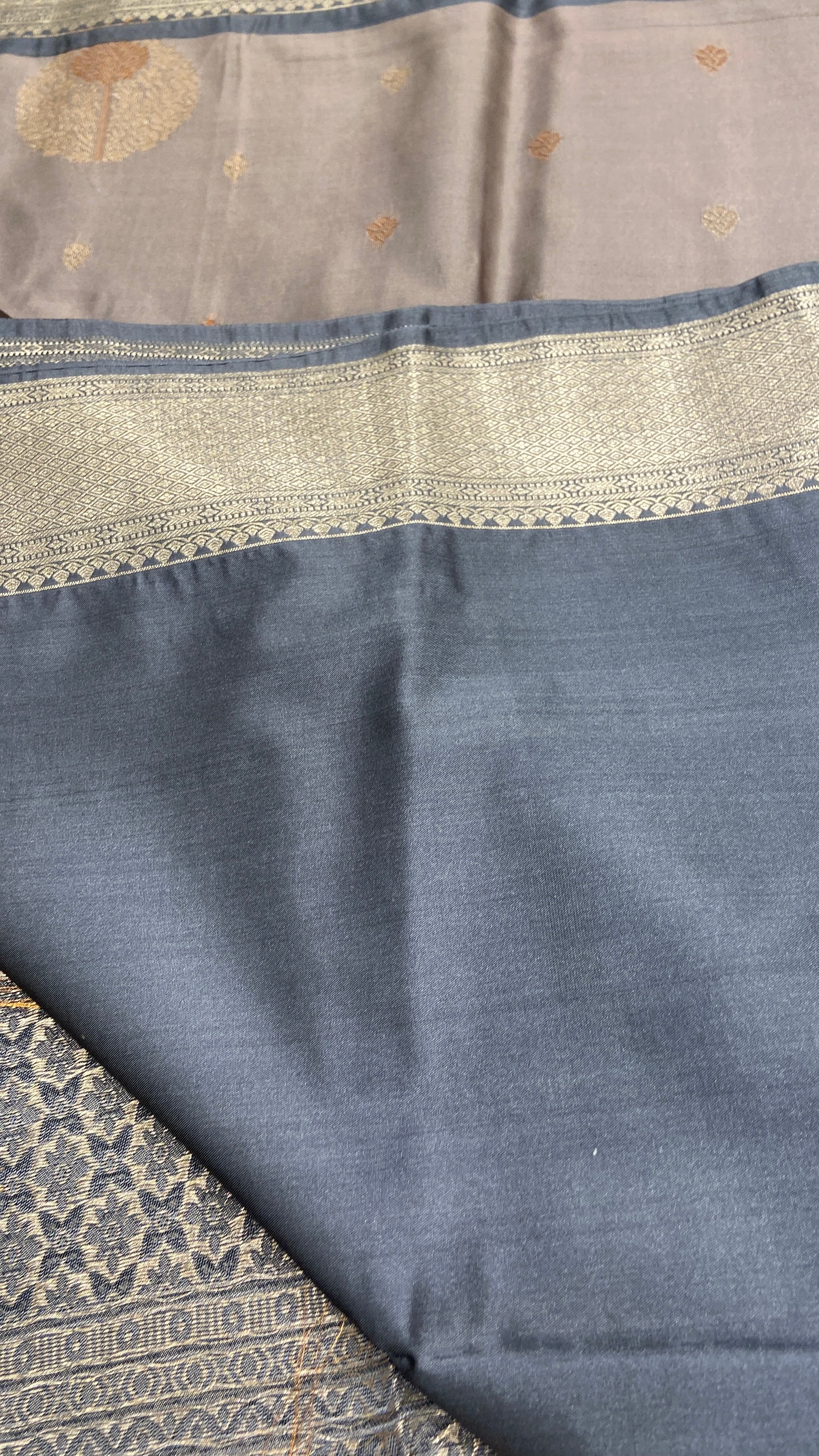Premium Quality Luxury Silk Saree - Kanjeevaram Silk Mandir