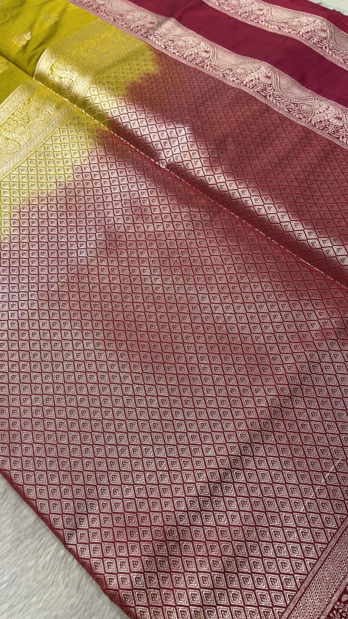 Premium Quality Luxury Silk Saree - Kanjeevaram Silk Mandir