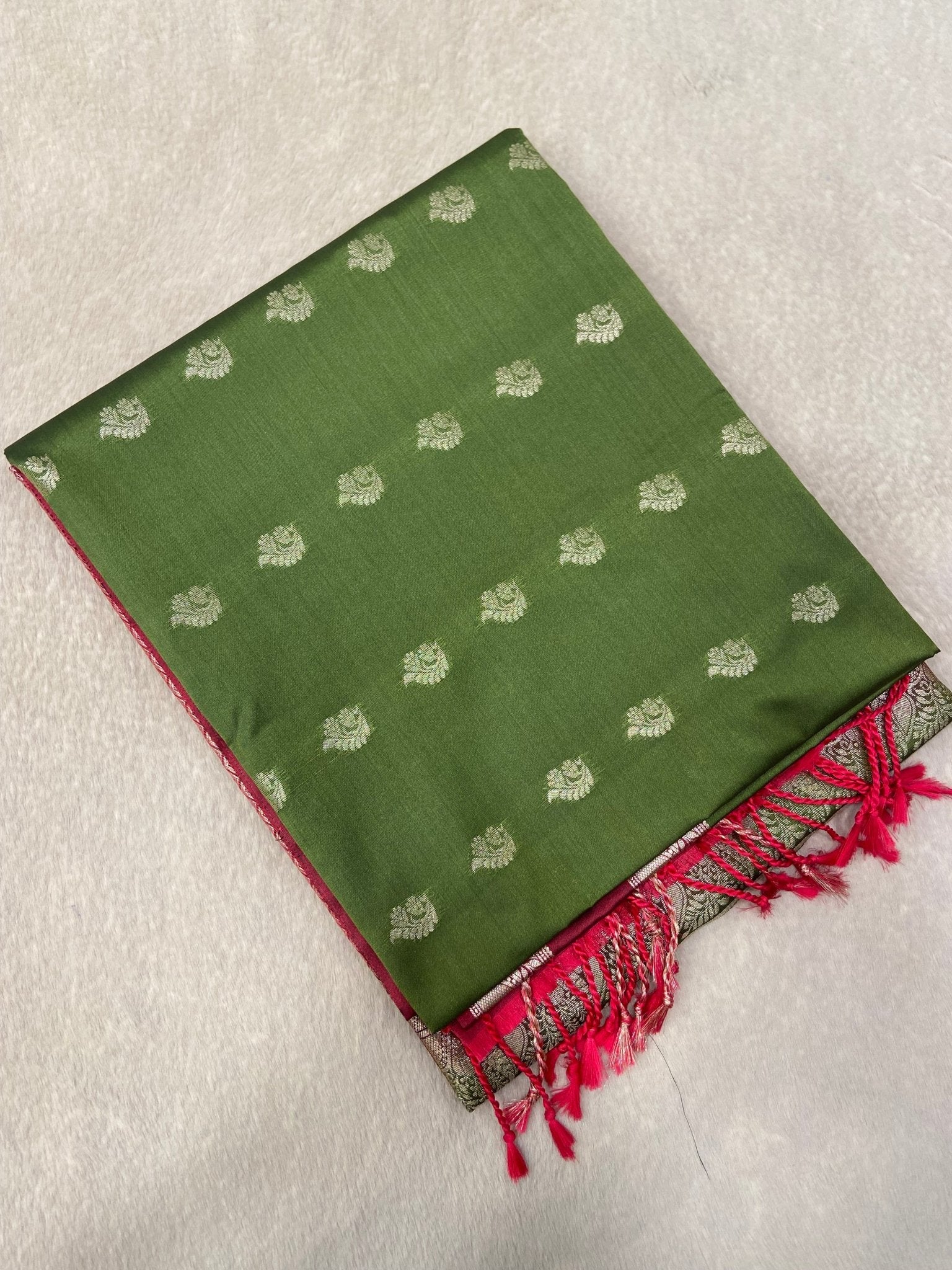 Premium Quality Luxury Silk Saree - Kanjeevaram Silk Mandir