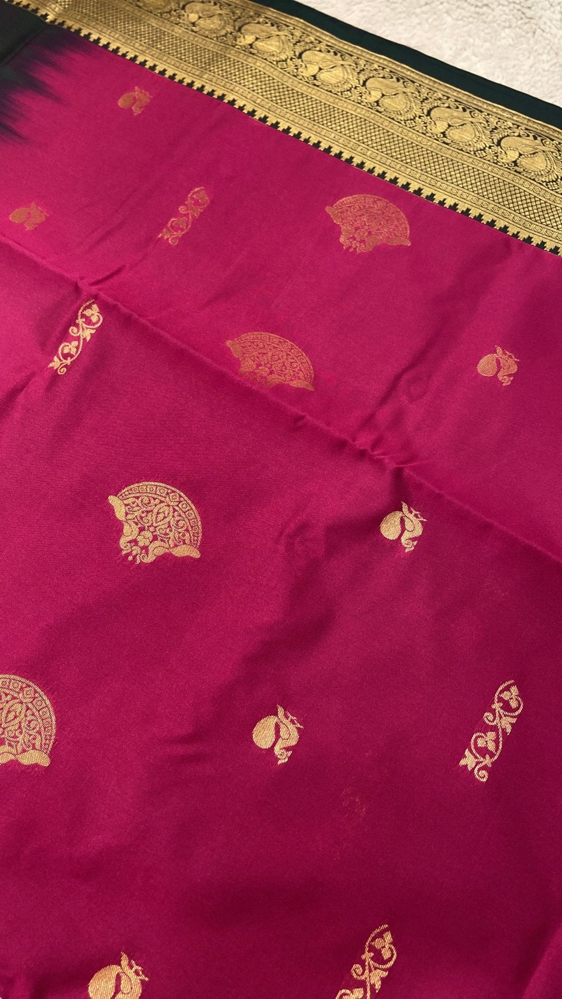 Premium Quality Luxury Silk Saree - Kanjeevaram Silk Mandir