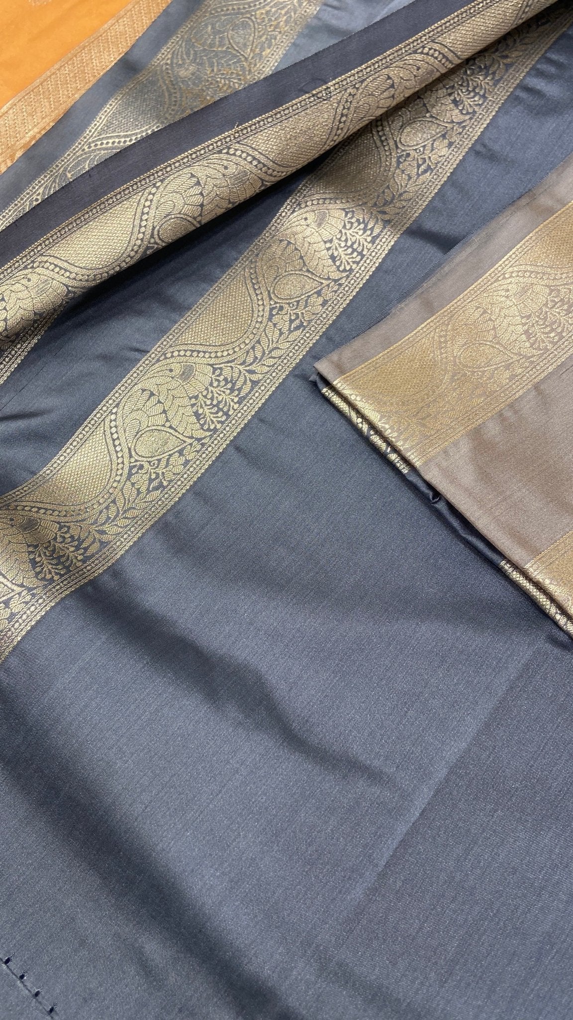 Premium Quality Luxury Silk Saree - Kanjeevaram Silk Mandir