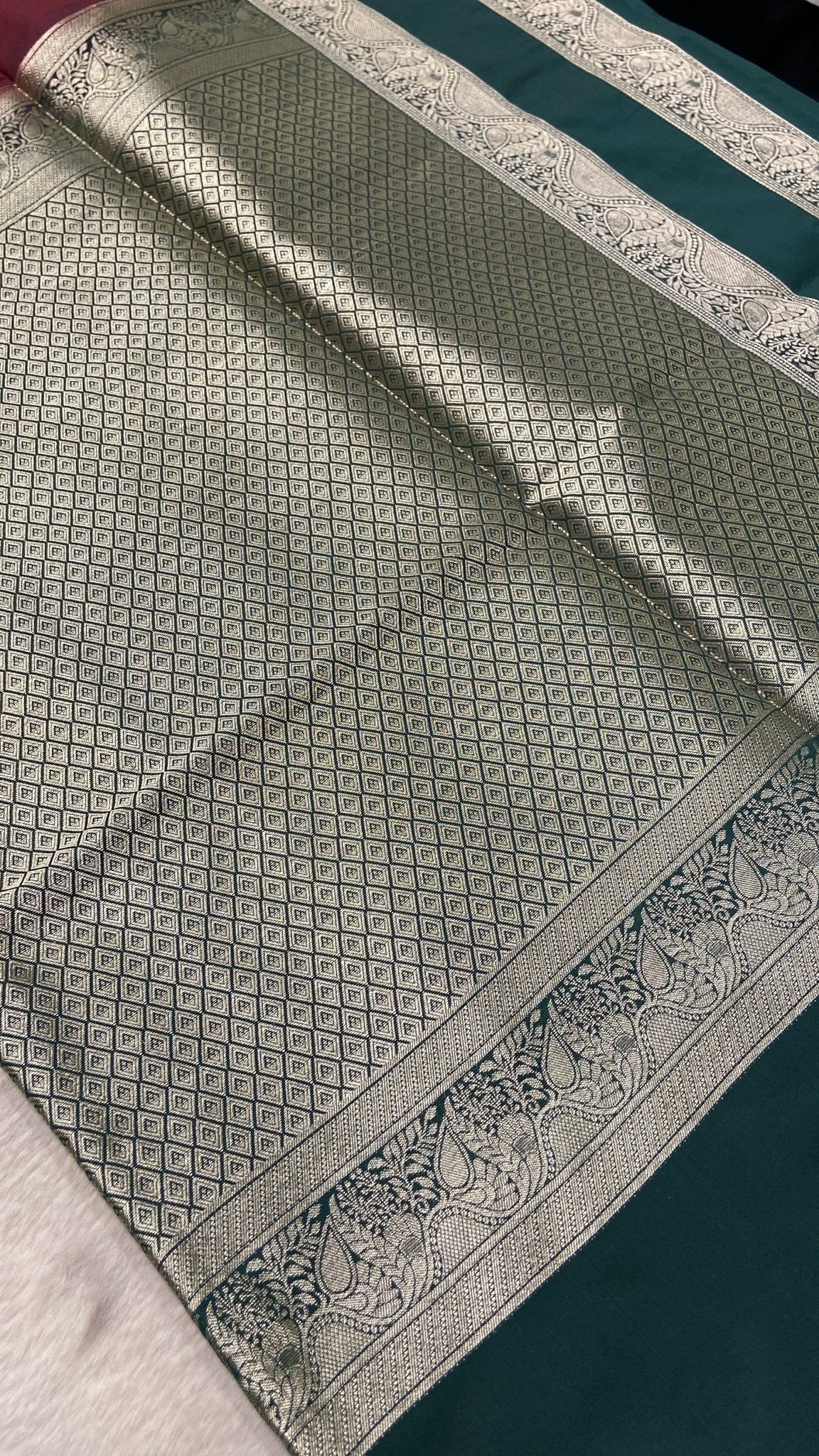 Premium Quality Luxury Silk Saree - Kanjeevaram Silk Mandir