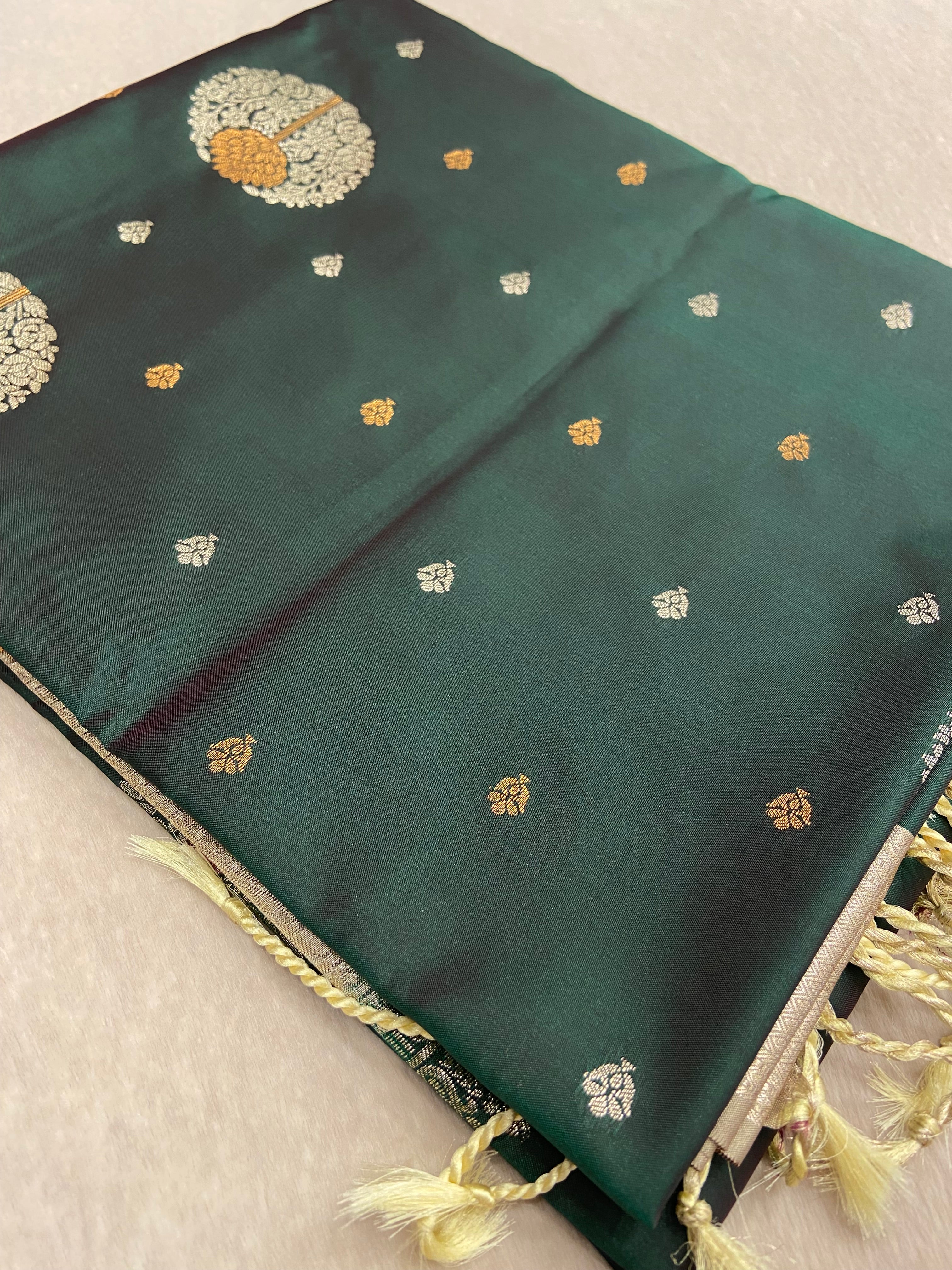 Premium Quality Luxury Silk Saree - Kanjeevaram Silk Mandir