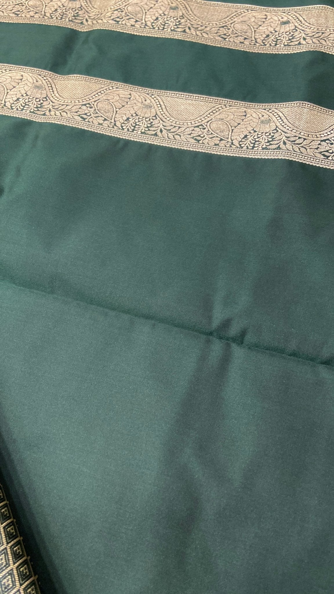 Premium Quality Luxury Silk Saree - Kanjeevaram Silk Mandir