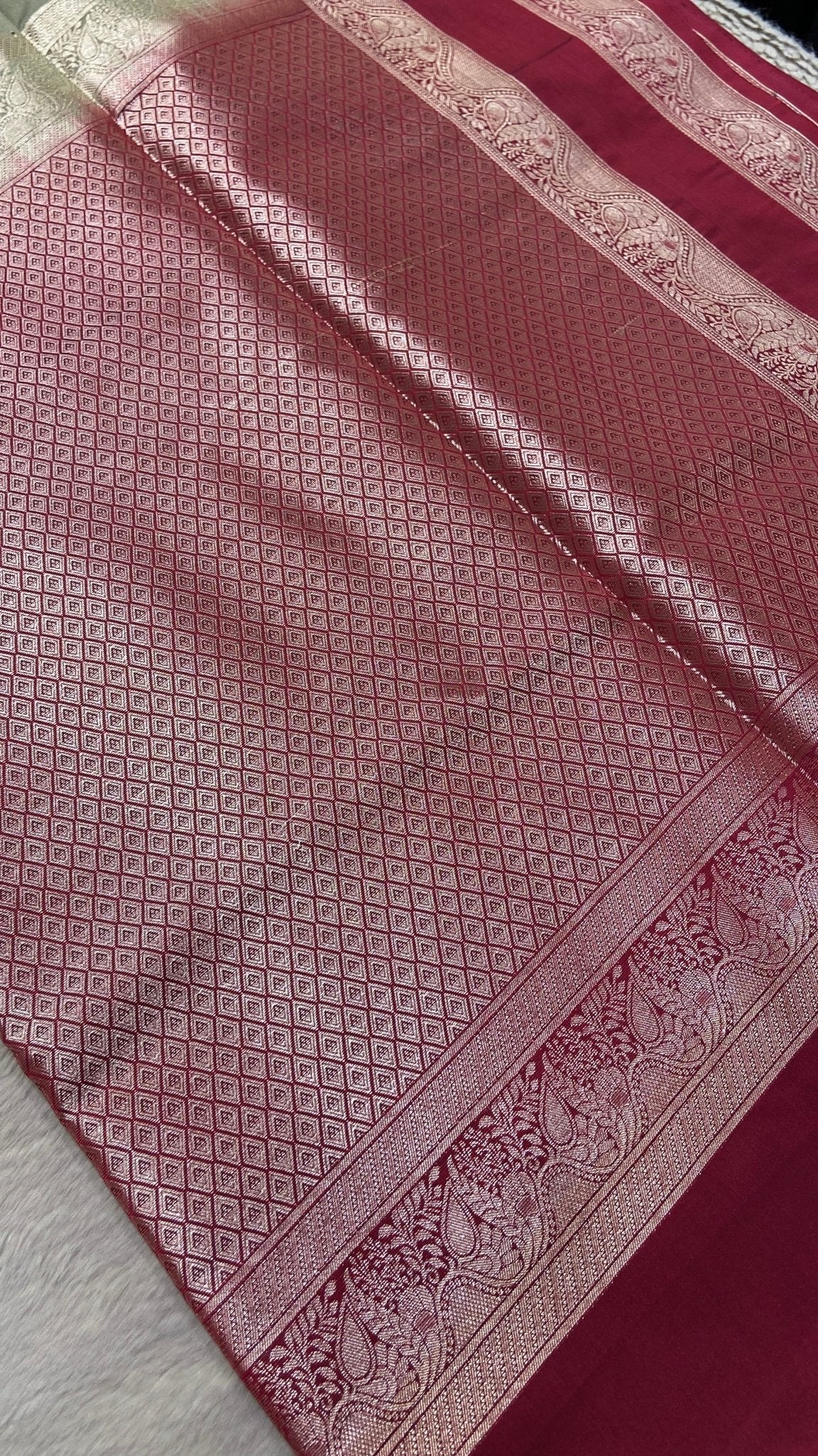 Premium Quality Luxury Silk Saree - Kanjeevaram Silk Mandir