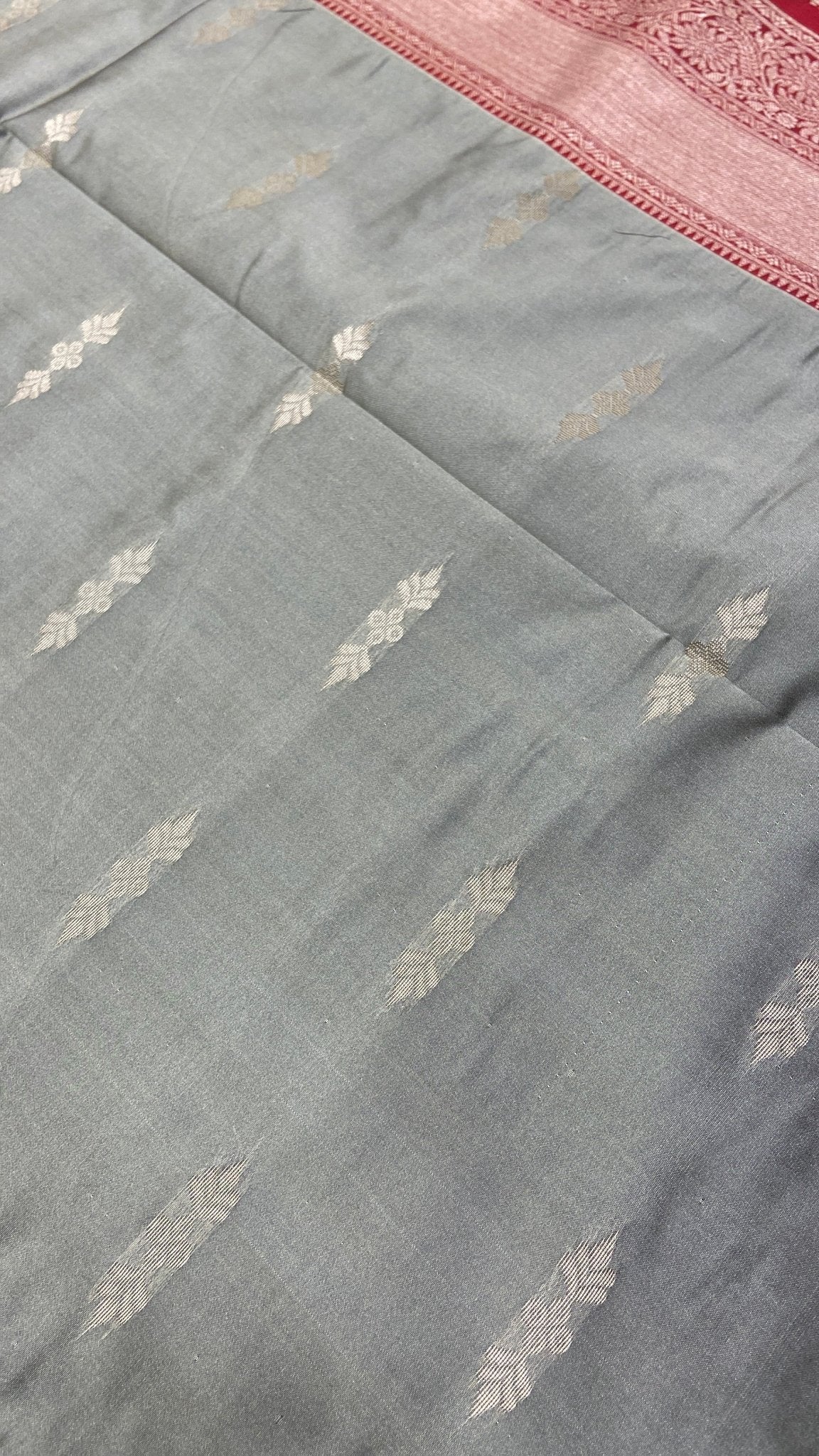 Premium Quality Luxury Silk Saree - Kanjeevaram Silk Mandir
