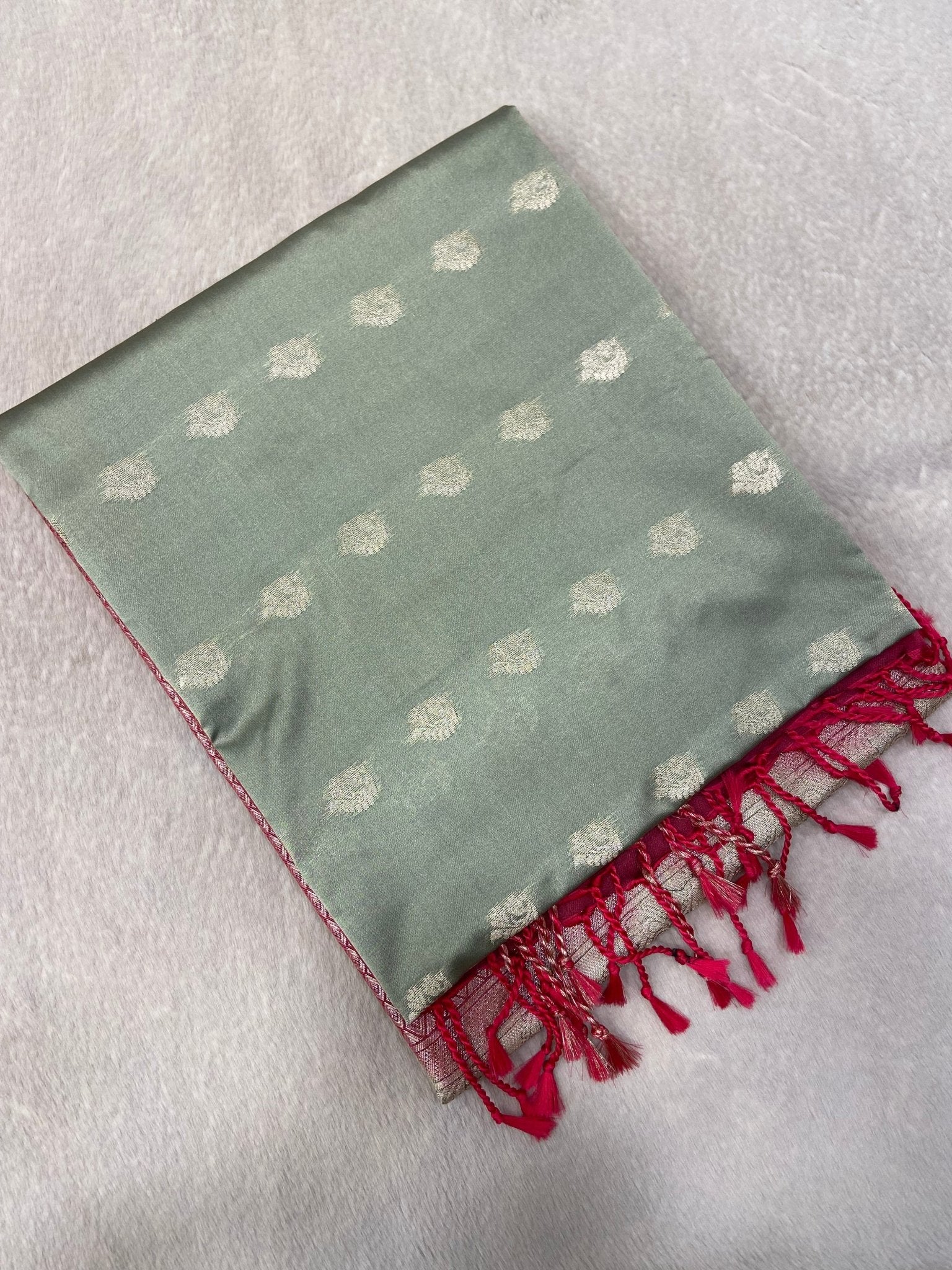 Premium Quality Luxury Silk Saree - Kanjeevaram Silk Mandir