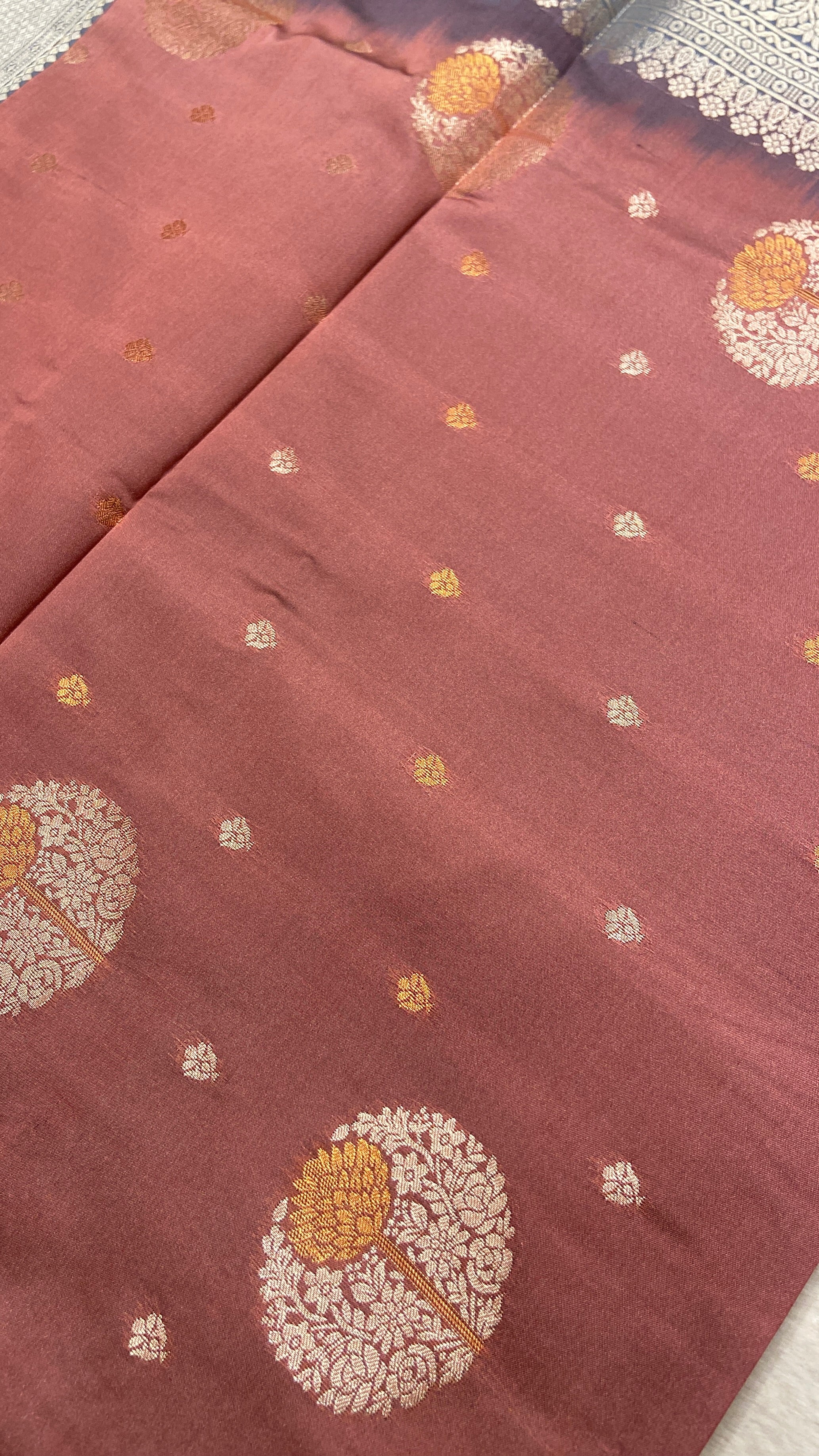 Premium Quality Luxury Silk Saree - Kanjeevaram Silk Mandir