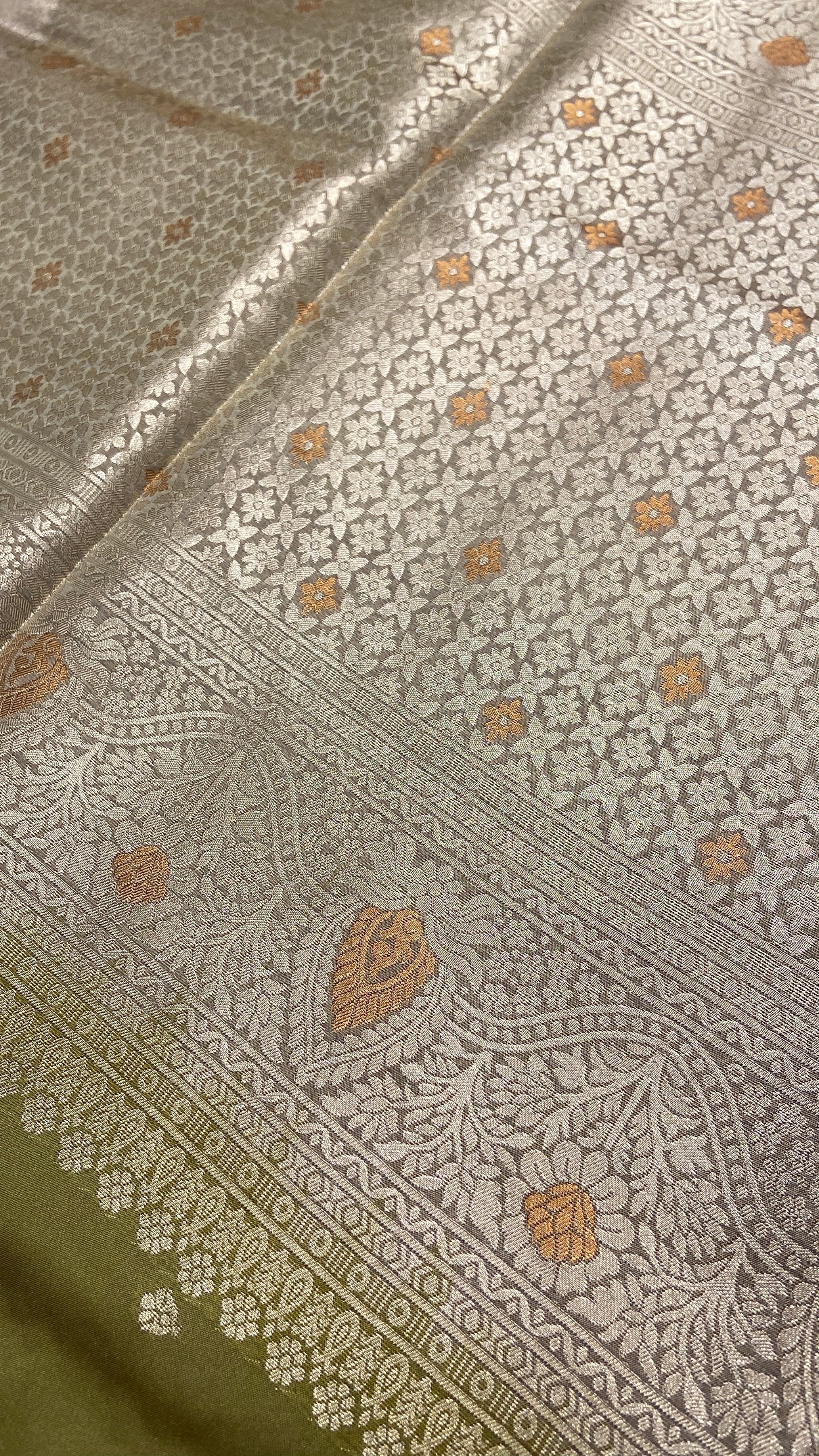 Premium Quality Luxury Silk Saree - Kanjeevaram Silk Mandir