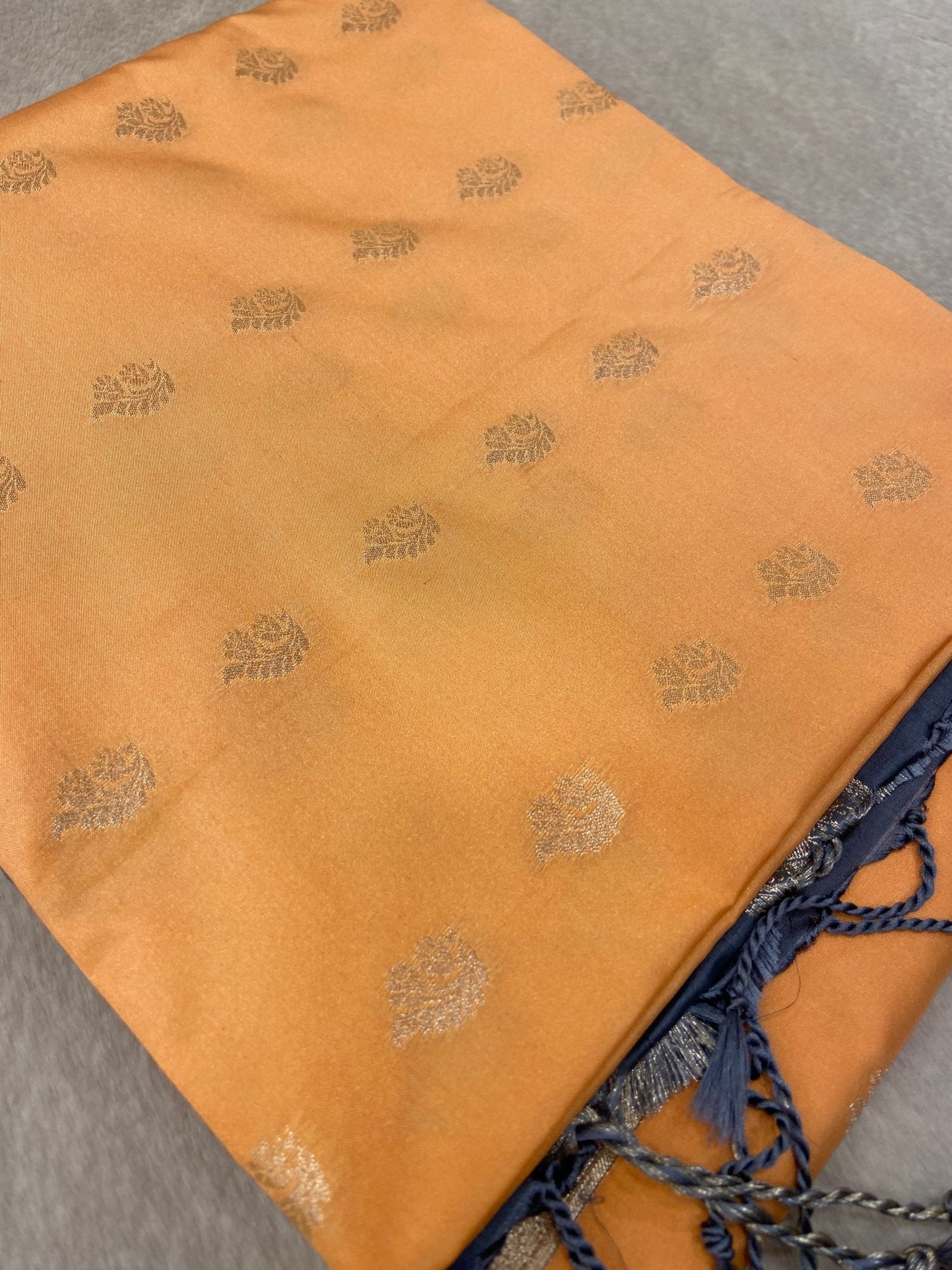Premium Quality Luxury Silk Saree - Kanjeevaram Silk Mandir