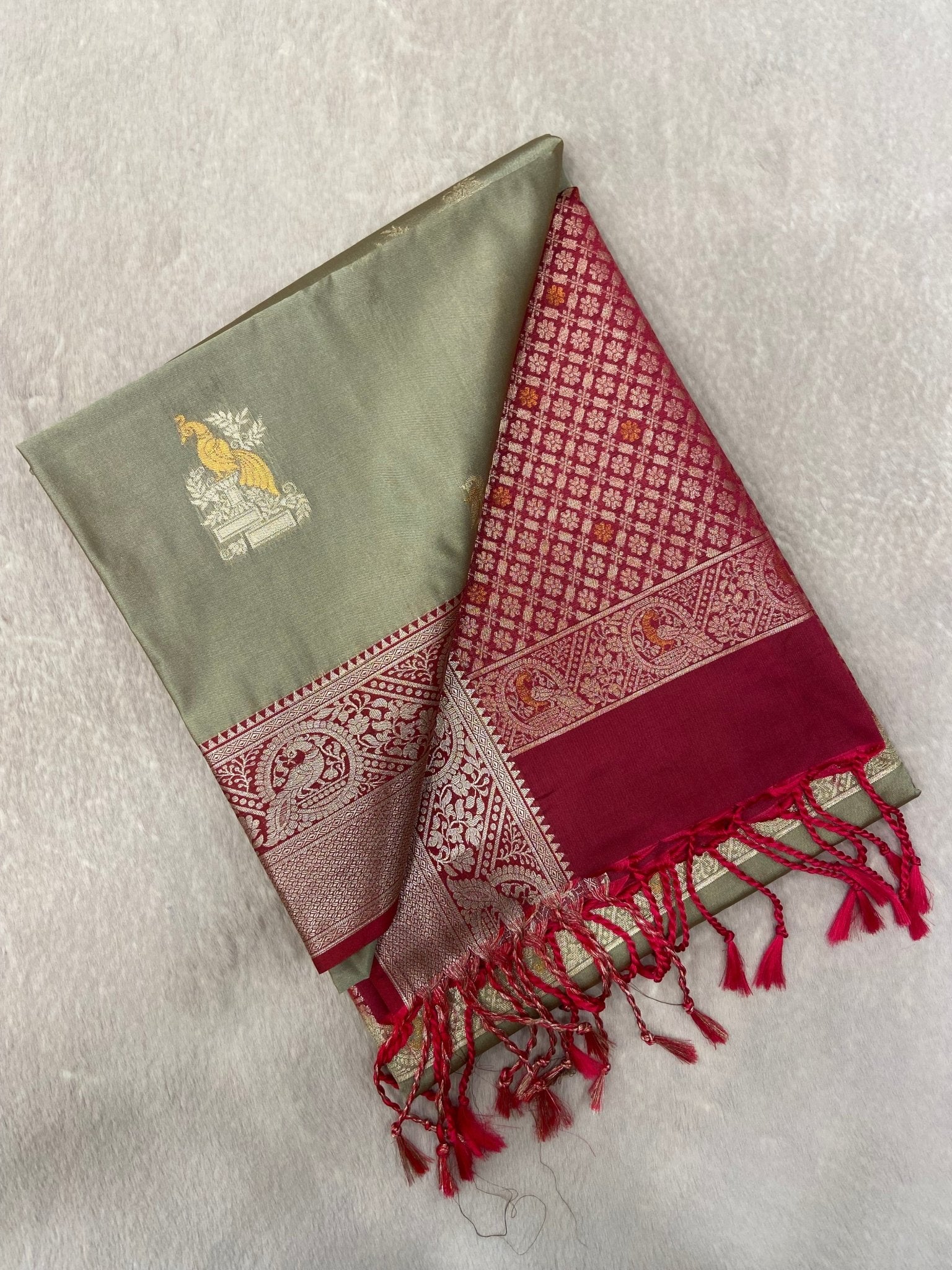 Premium Quality Luxury Soft Silk Saree - Kanjeevaram Silk Mandir