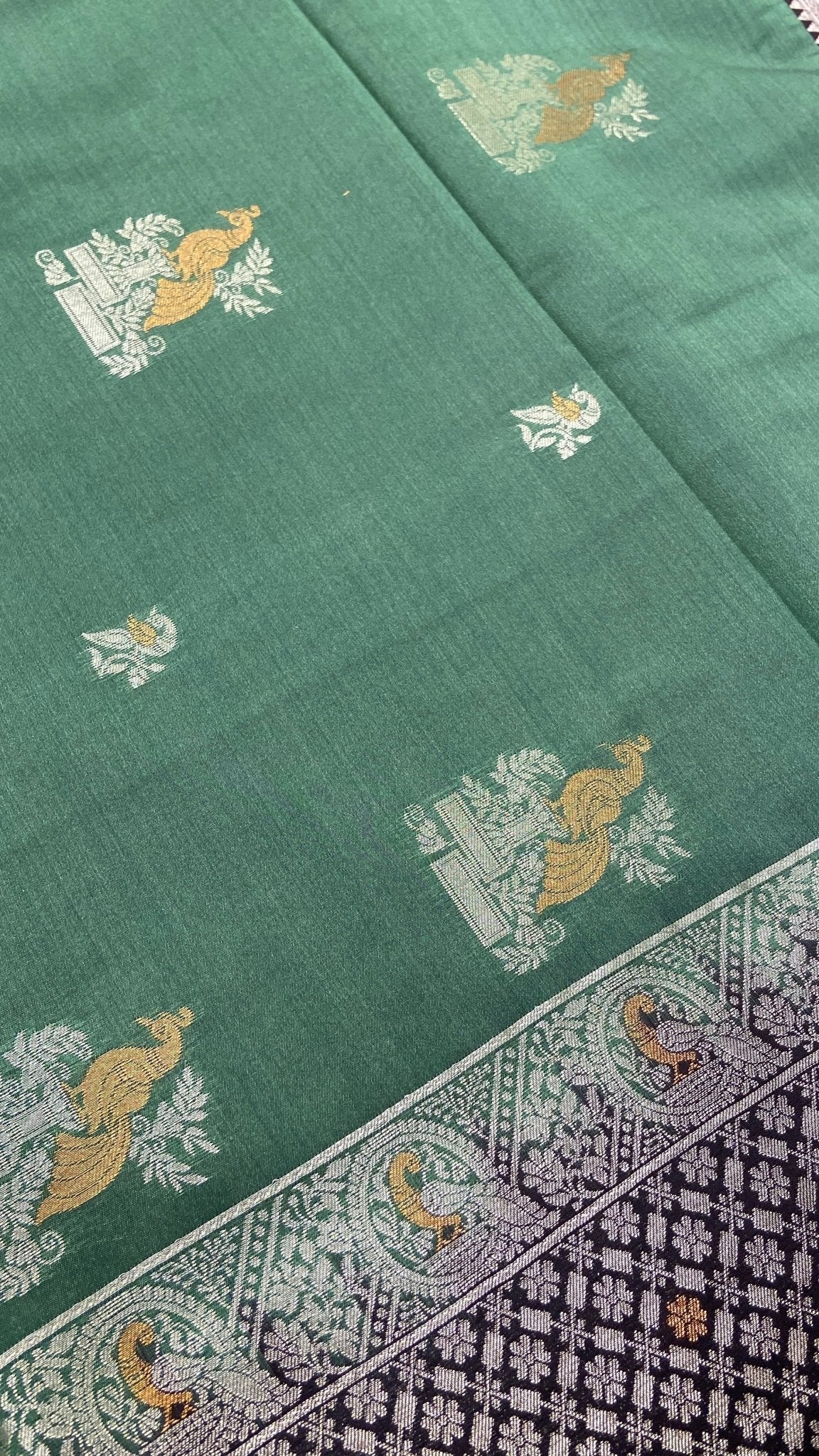 Premium Quality Luxury Soft Silk Saree - Kanjeevaram Silk Mandir