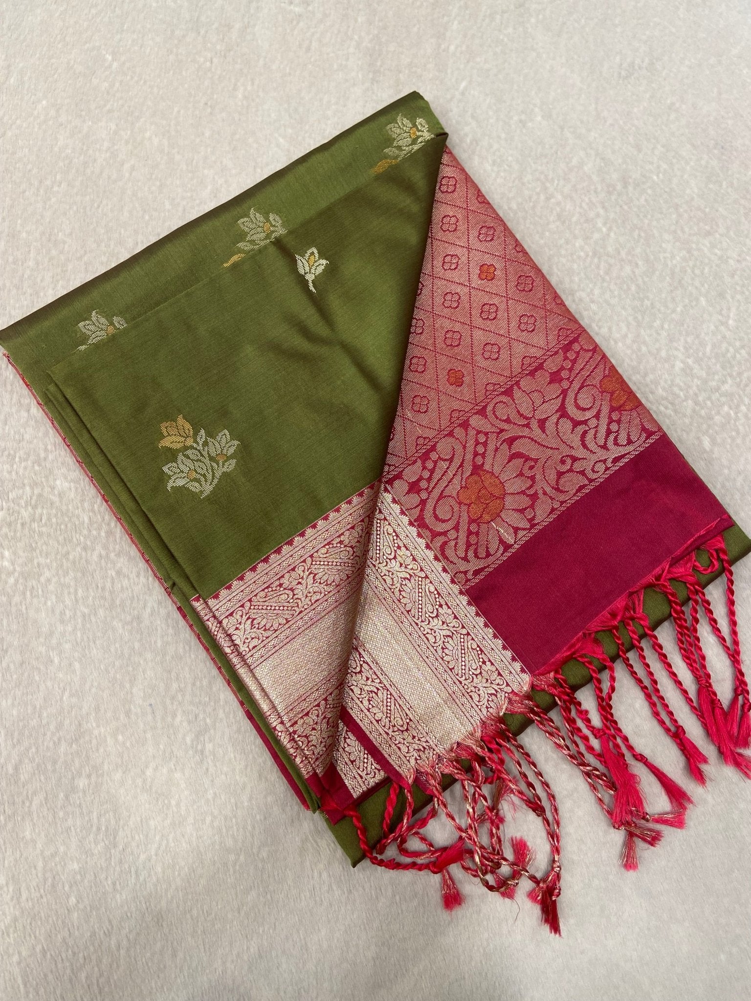 Premium Quality Luxury Soft Silk Saree - Kanjeevaram Silk Mandir